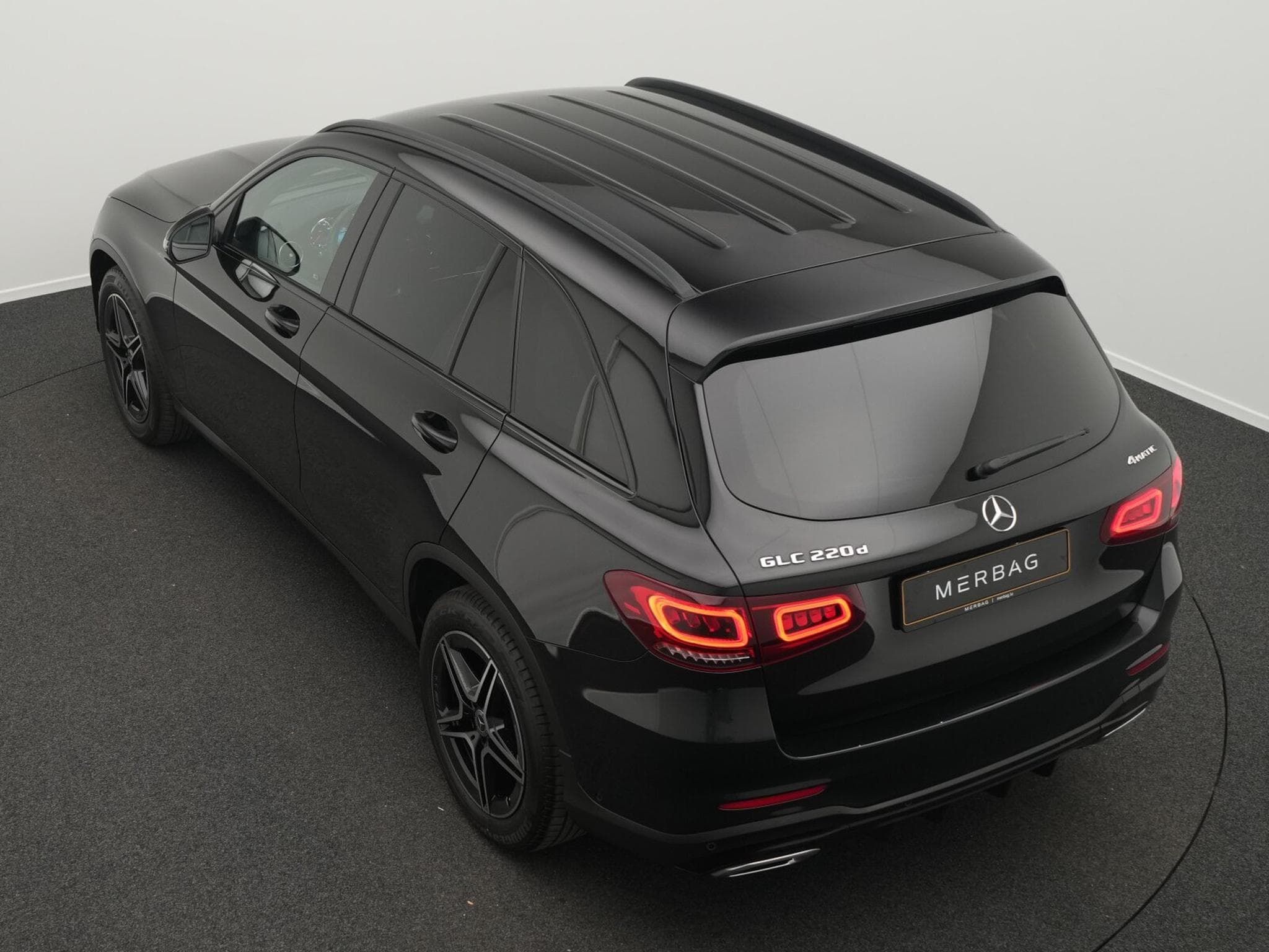 Mercedes GLC 220 d 4MATIC AMG-Line LED+Kamera+Night+Apple (2022) - Foto 13