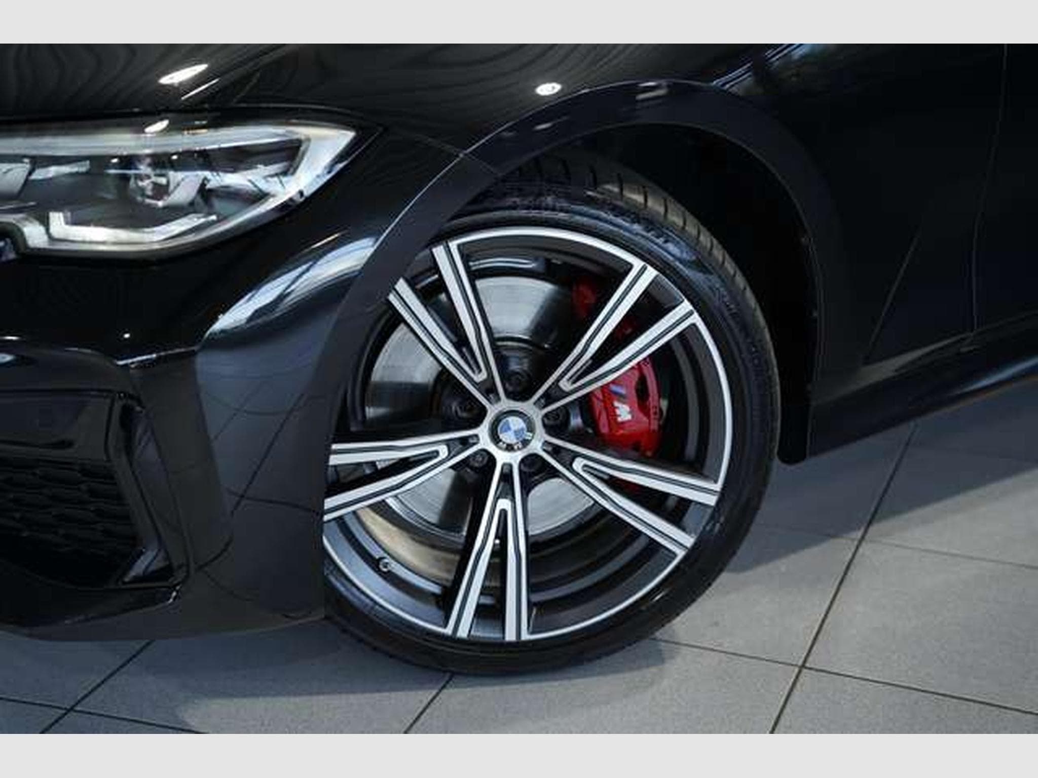 BMW M340 xD Touring 2.H *19 *H&K*Pano*Memory*360° (2022) - Photo 3