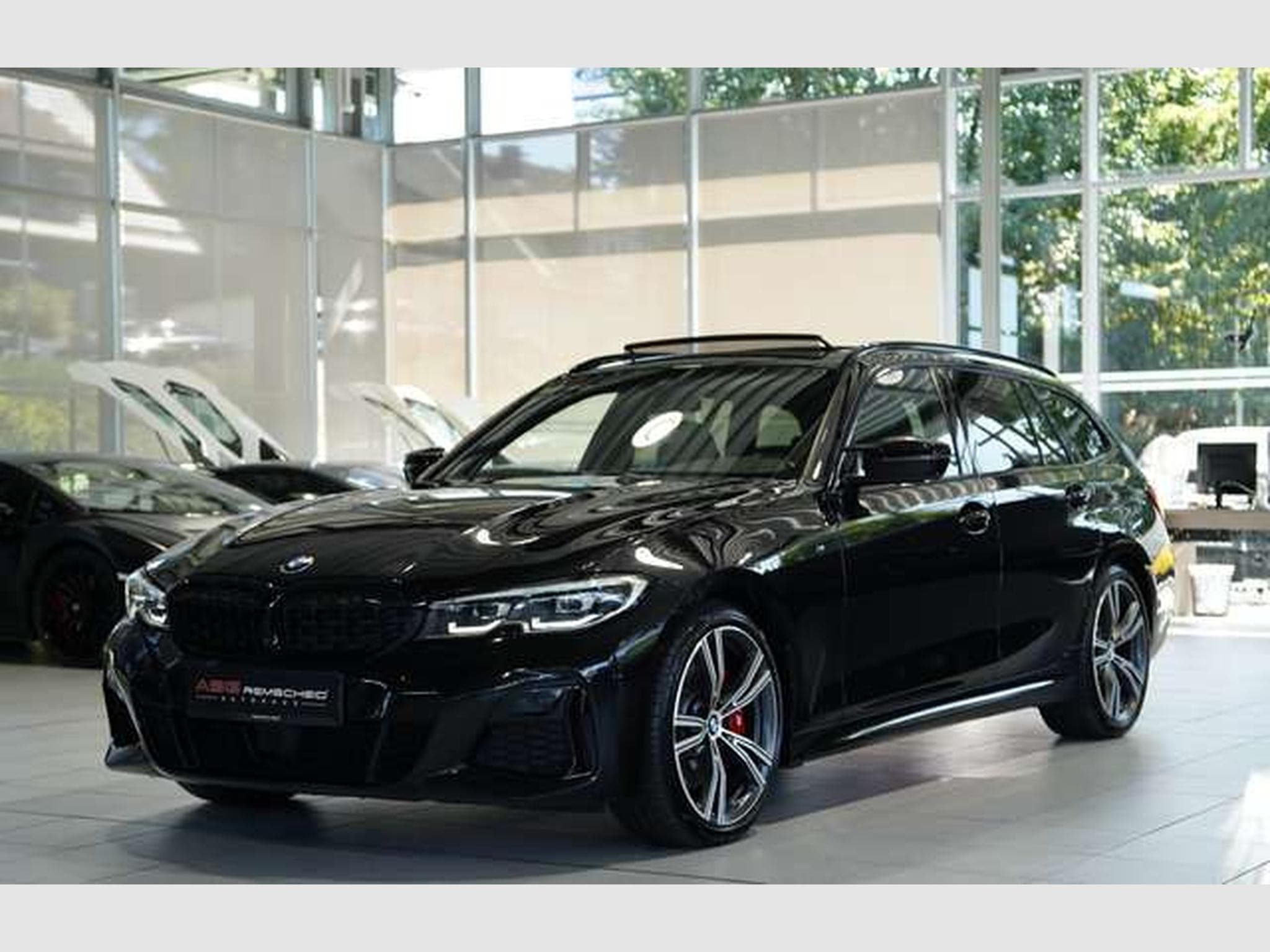 BMW M340 xD Touring 2.H *19 *H&K*Pano*Memory*360° (2022) - Photo 5