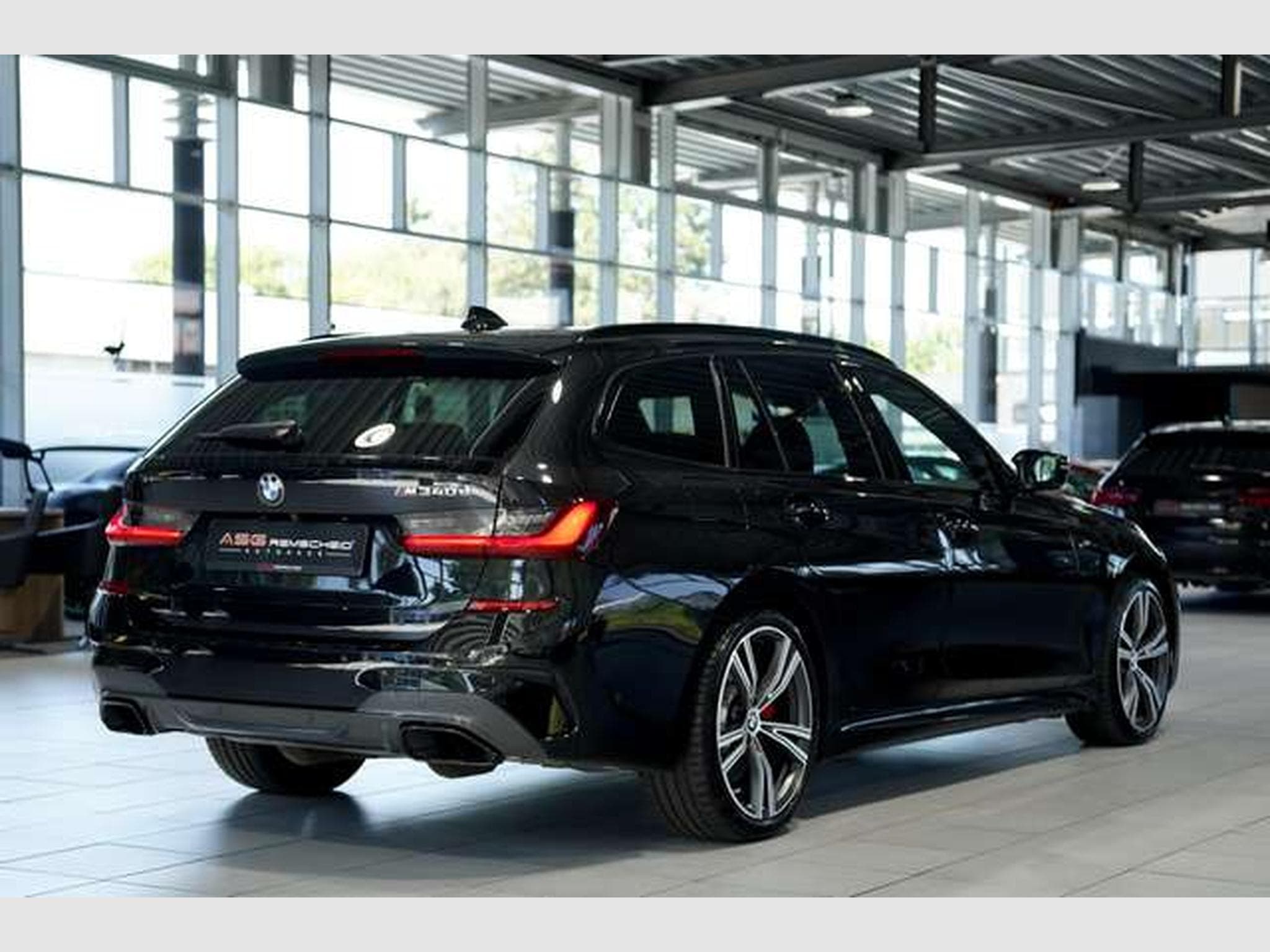 BMW M340 xD Touring 2.H *19 *H&K*Pano*Memory*360° (2022) - Photo 8