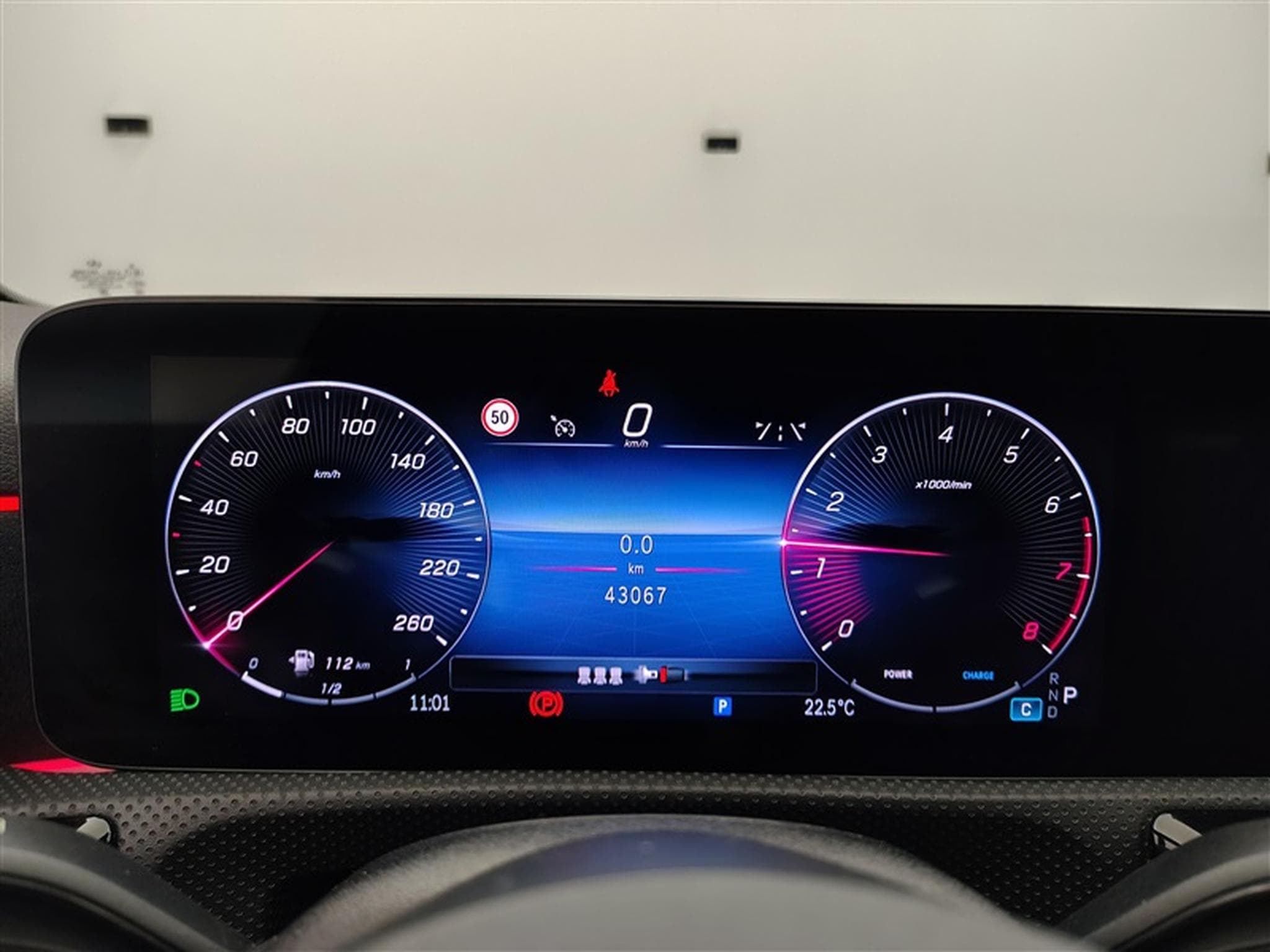 Mercedes 180 Pack AMG PANO/SG CHAUFFANTS/CAM (2023) - Foto 10