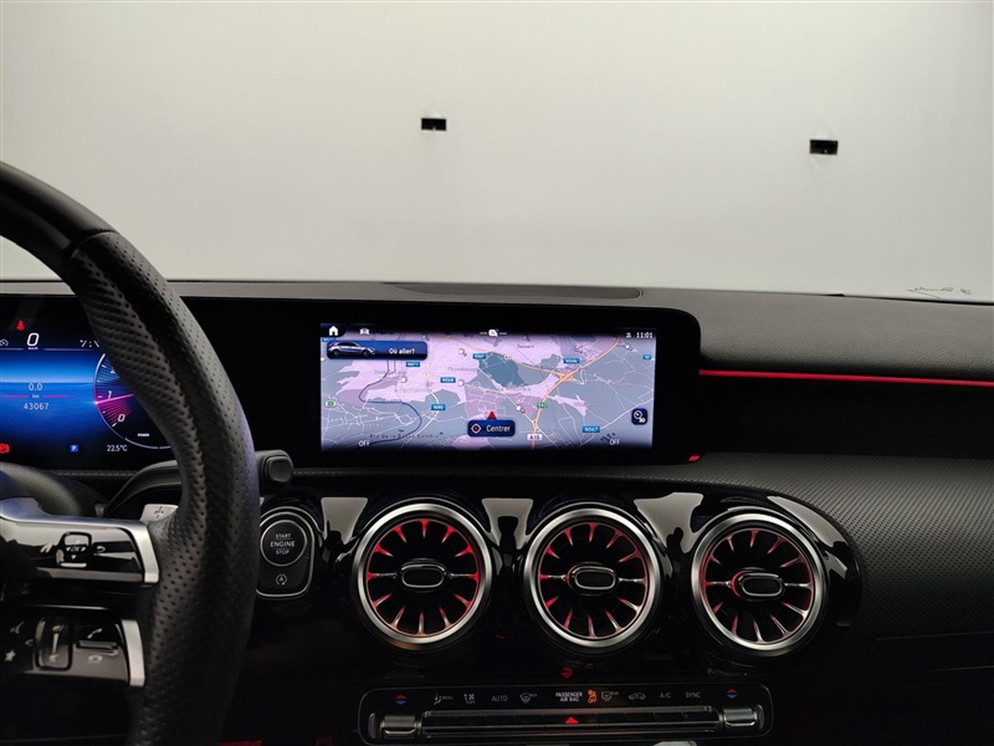 Mercedes 180 Pack AMG PANO/SG CHAUFFANTS/CAM (2023) - Foto 11