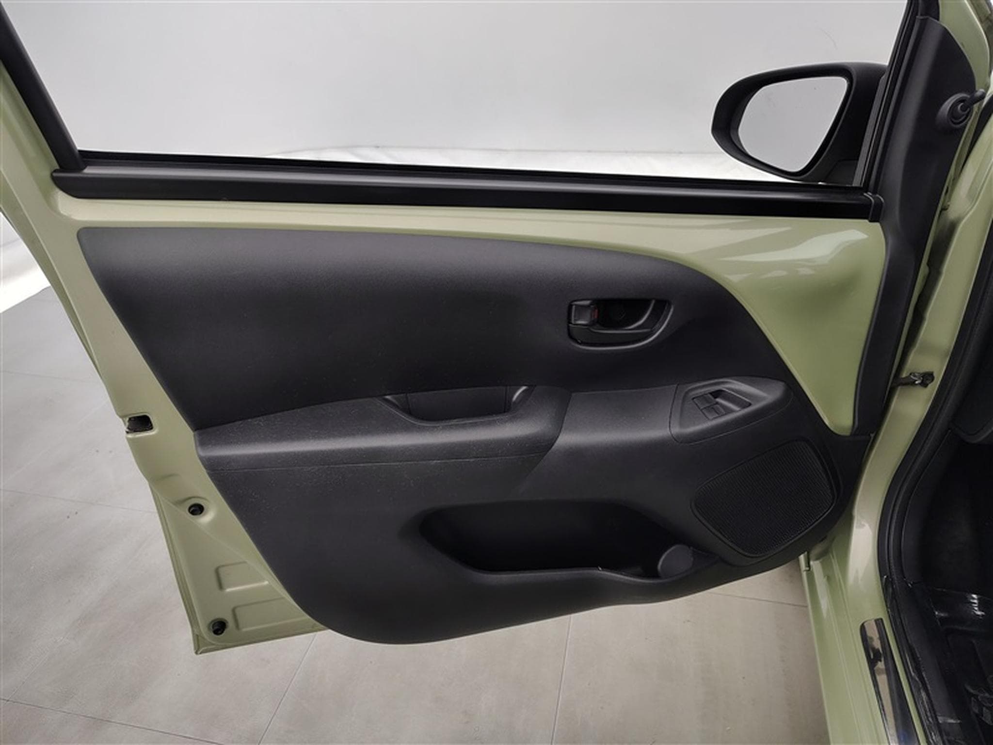 Peugeot 108 1.0 VTi Active S&S (EU6.2) (2020) - Foto 16