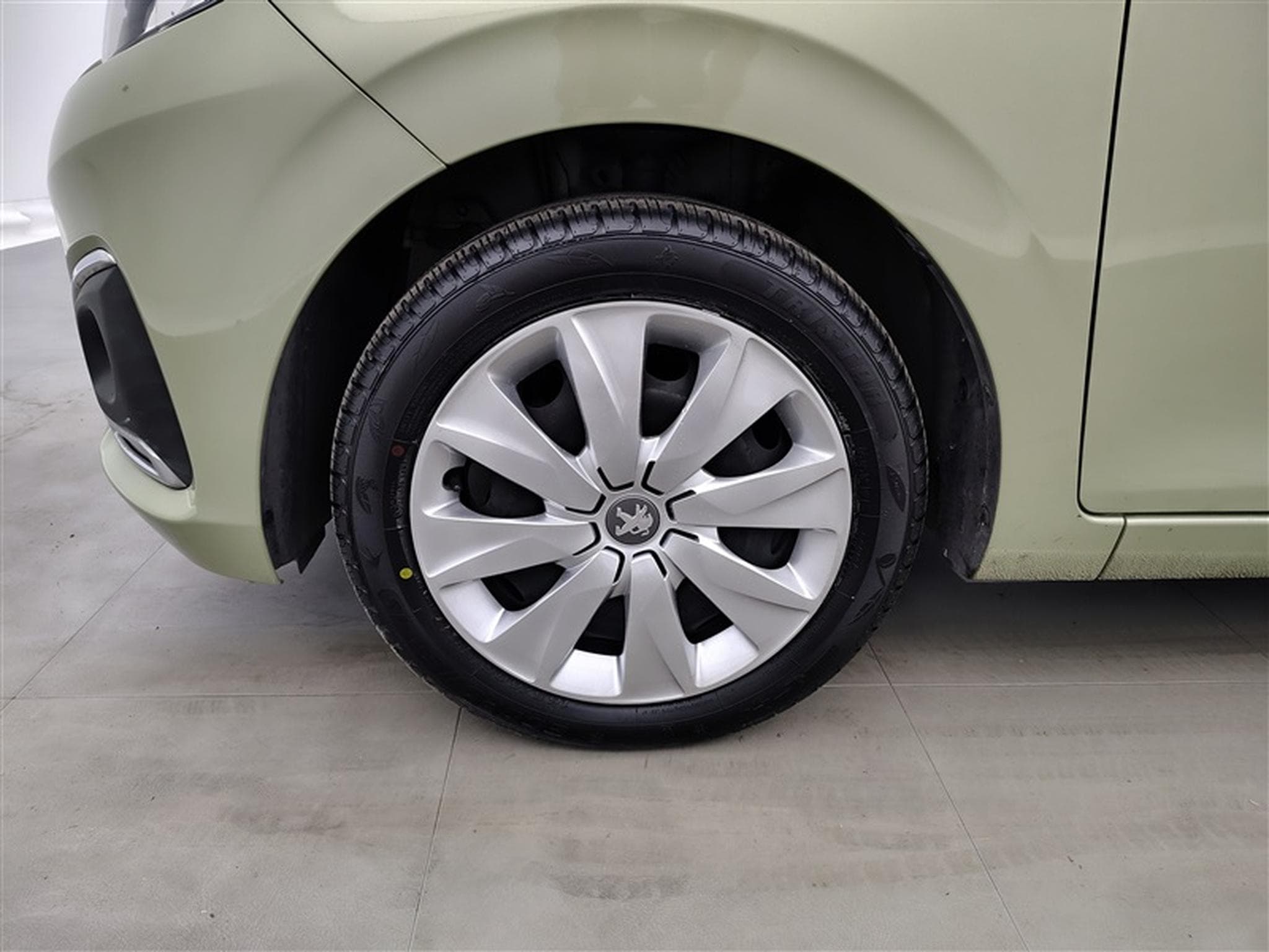 Peugeot 108 1.0 VTi Active S&S (EU6.2) (2020) - Foto 6