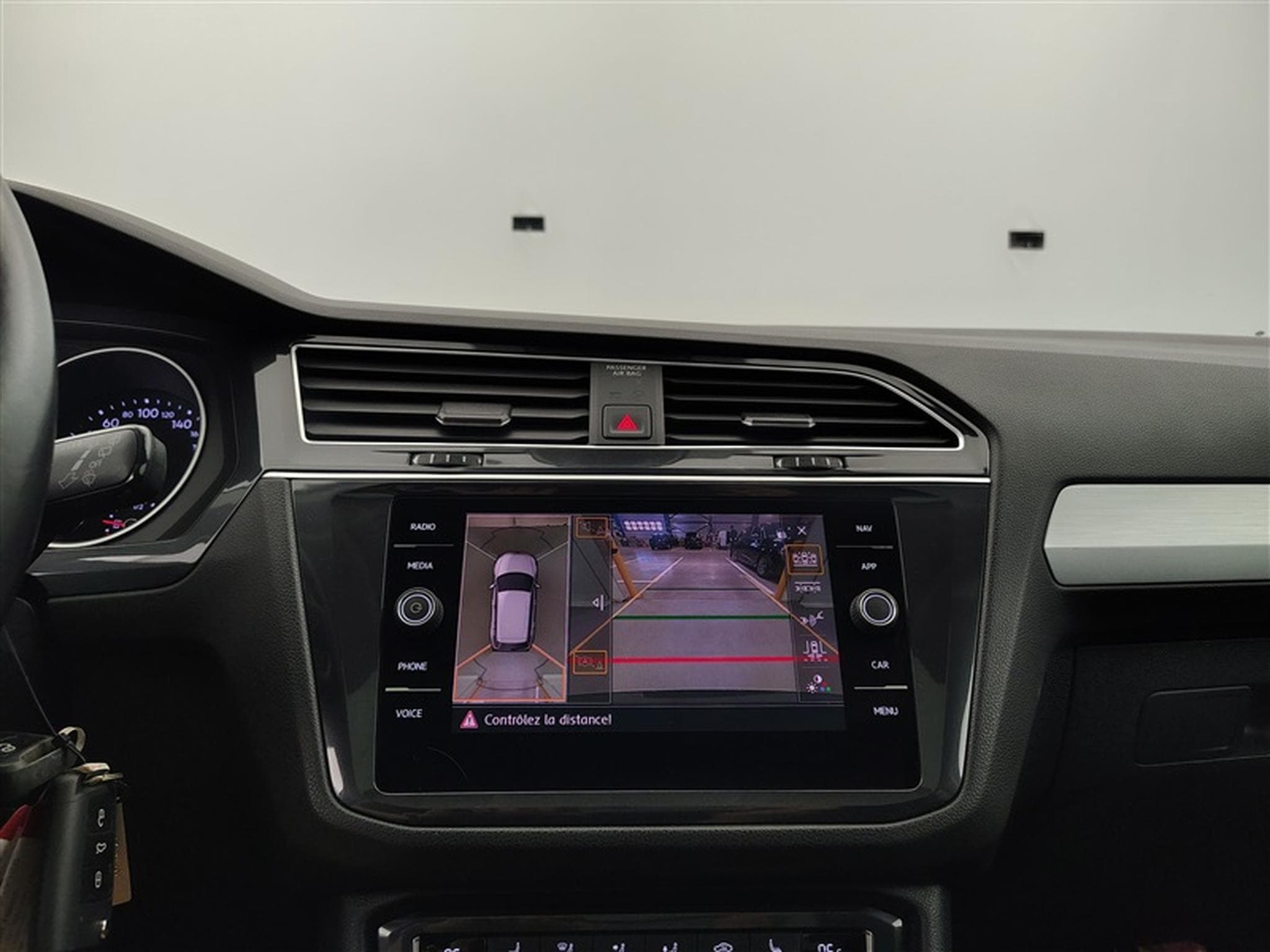 VW Tiguan 1.5 Tsi R-LINE NAVI COKPIT / FULL LED / CUIR (2019) - Foto 18