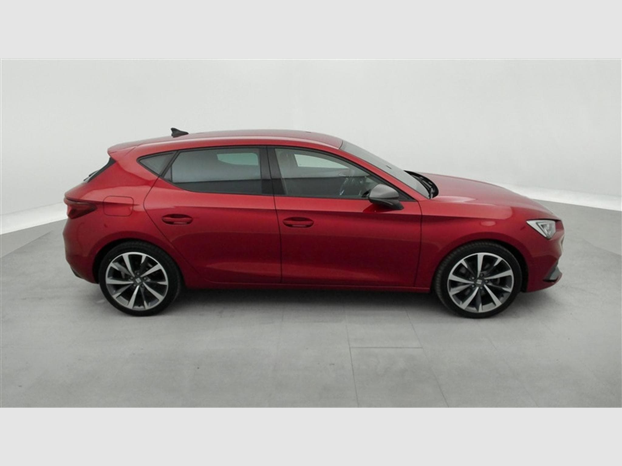 Seat Leon 1.5 TSI FR DSG *NAV/CAMERA/CARPLAY* (2021) - Foto 23