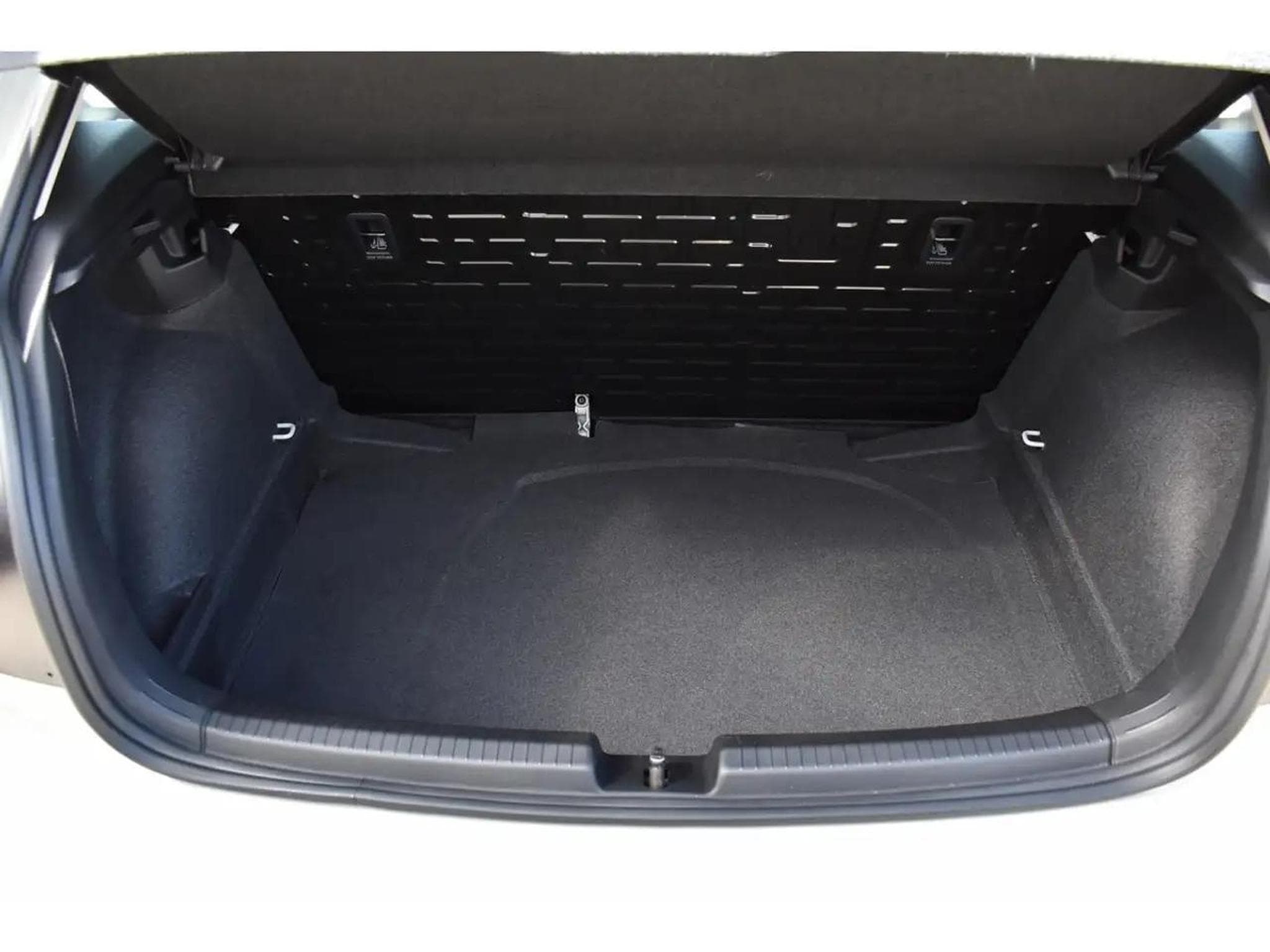 VW Polo (2026) - Photo 18