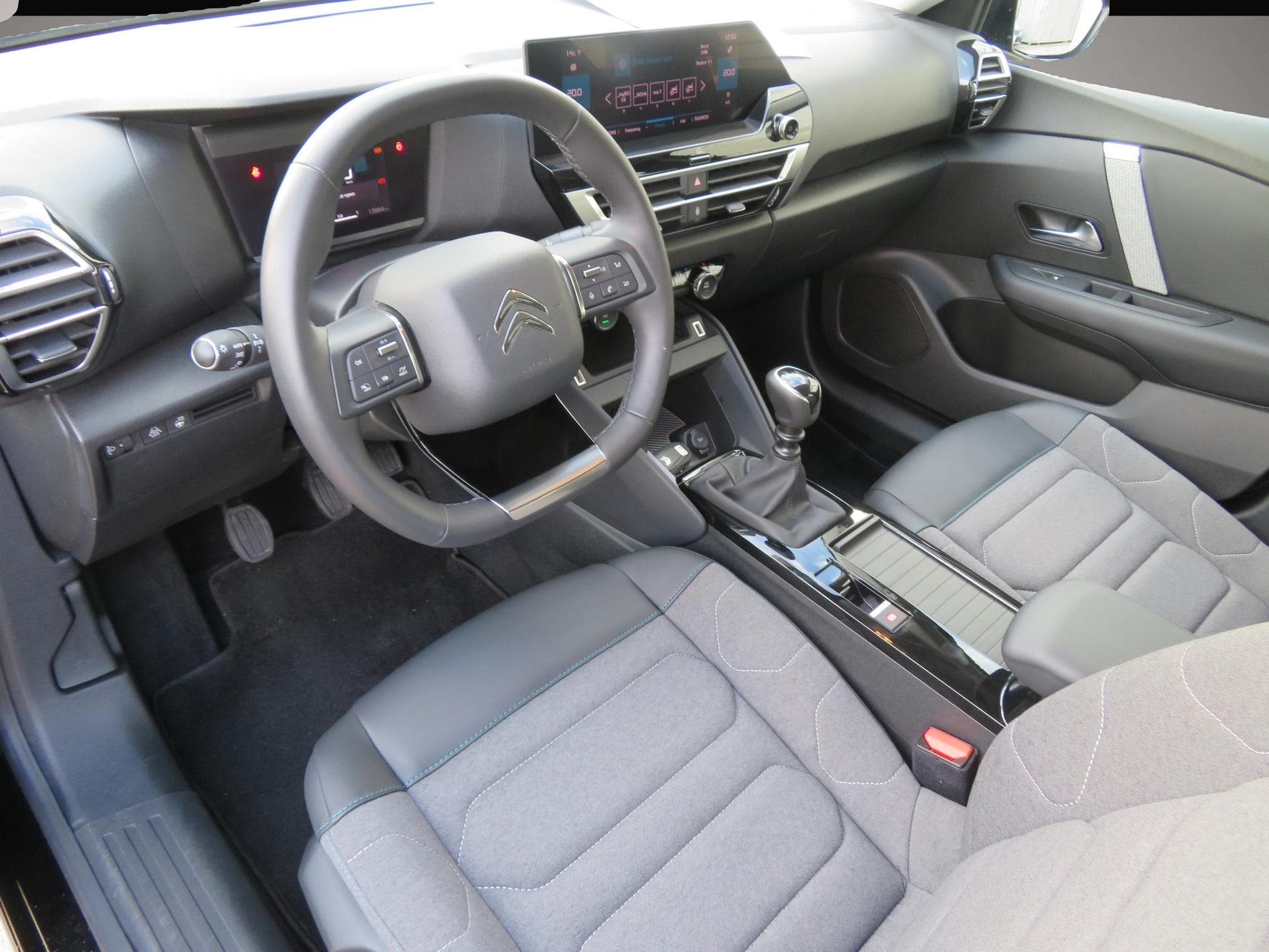 Citroën C4 (2022) - Photo 3