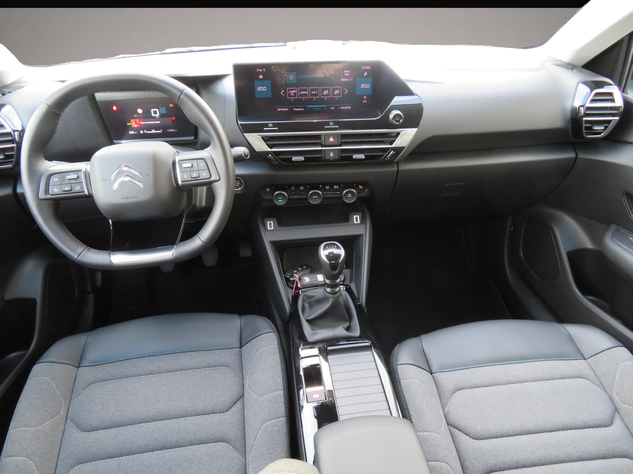 Citroën C4 (2022) - Photo 4