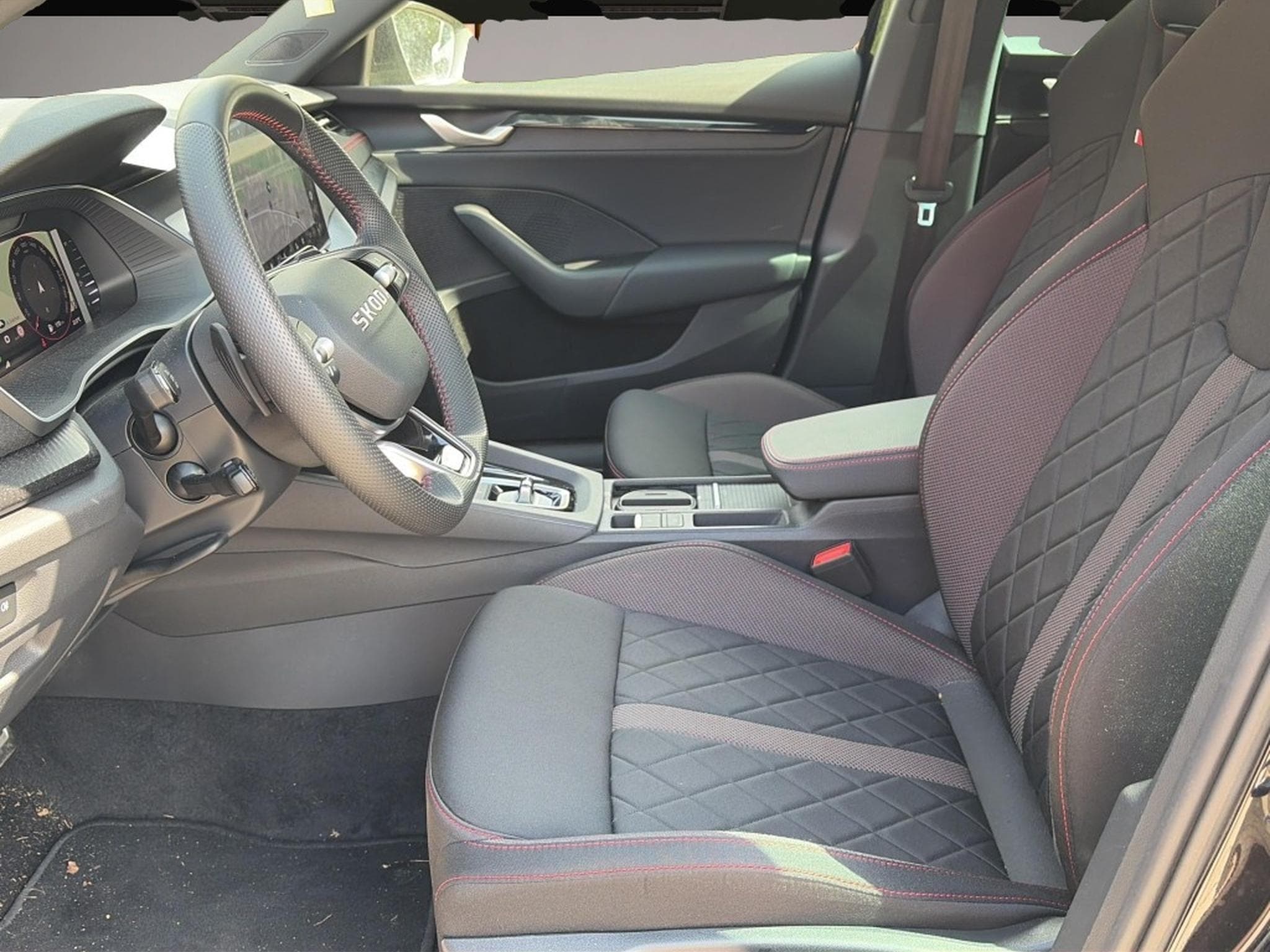 Skoda Octavia (2025) - Photo 3