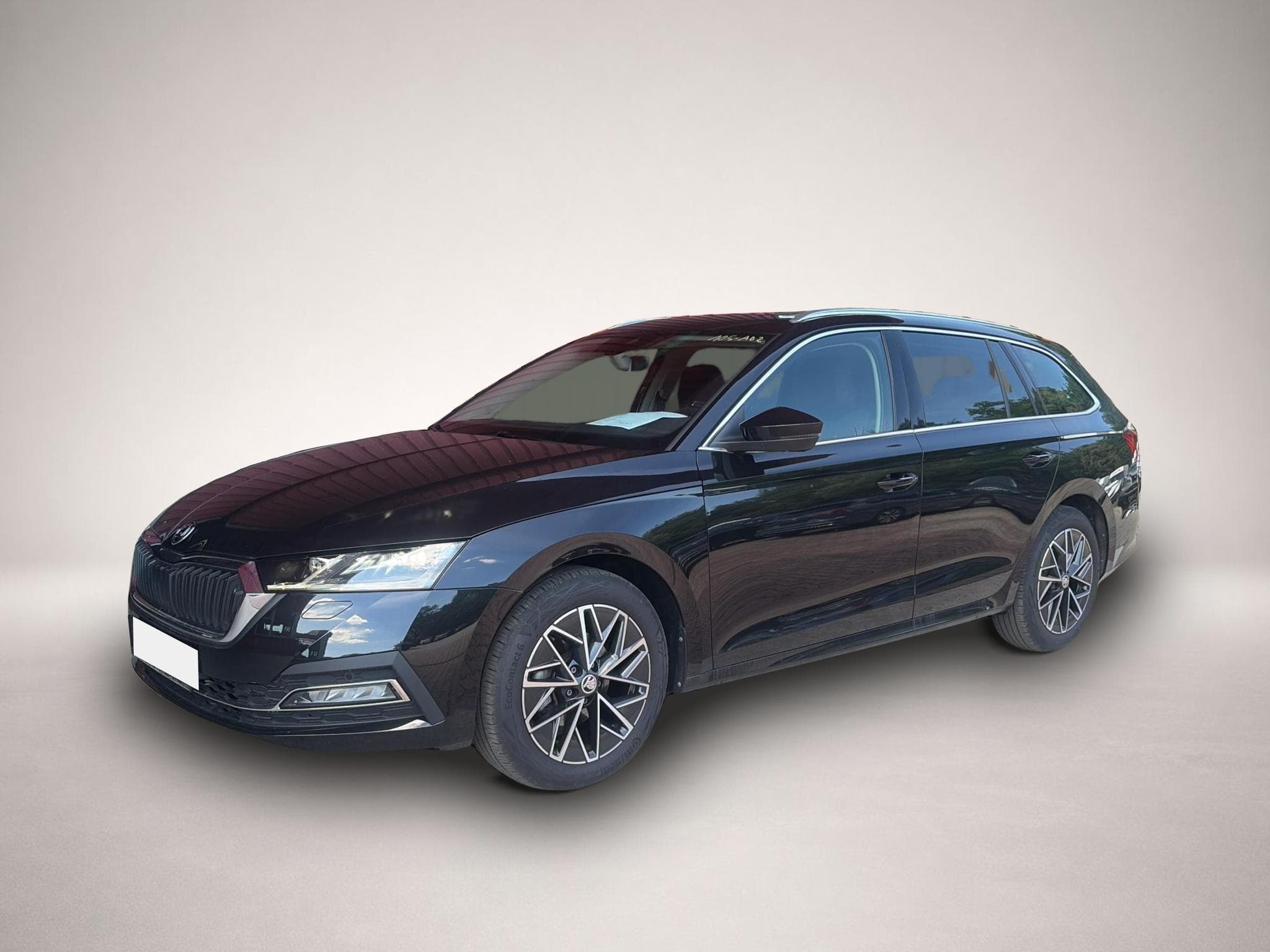Skoda Octavia (2024) - Photo 2