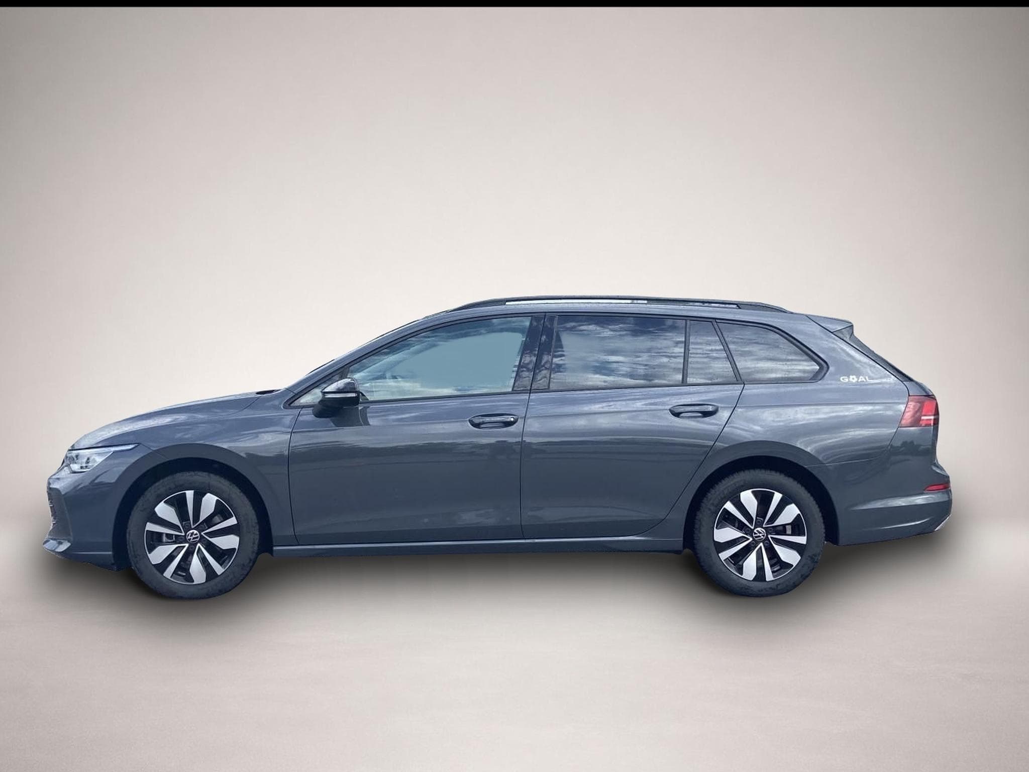 VW Golf (2025) - Photo 2