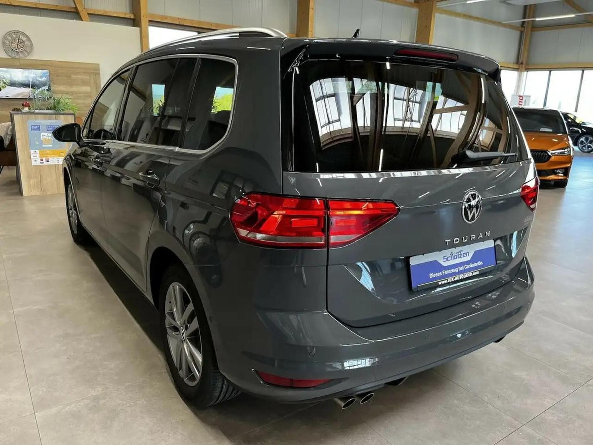 VW Touran (2025) - Photo 23