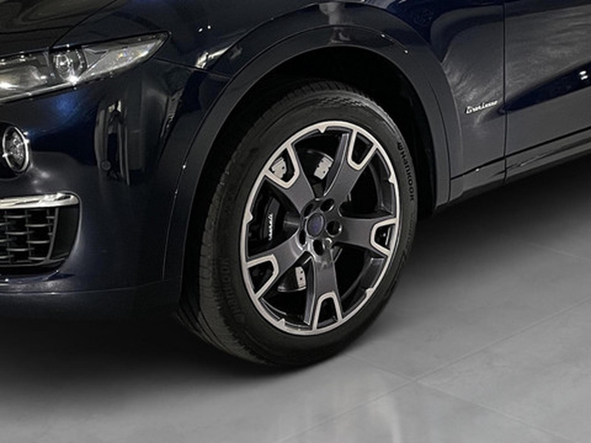 Maserati Levante Diesel 3.0 V6 202kW GRANLUSSO 4x4 Auto (2019) - Photo 22