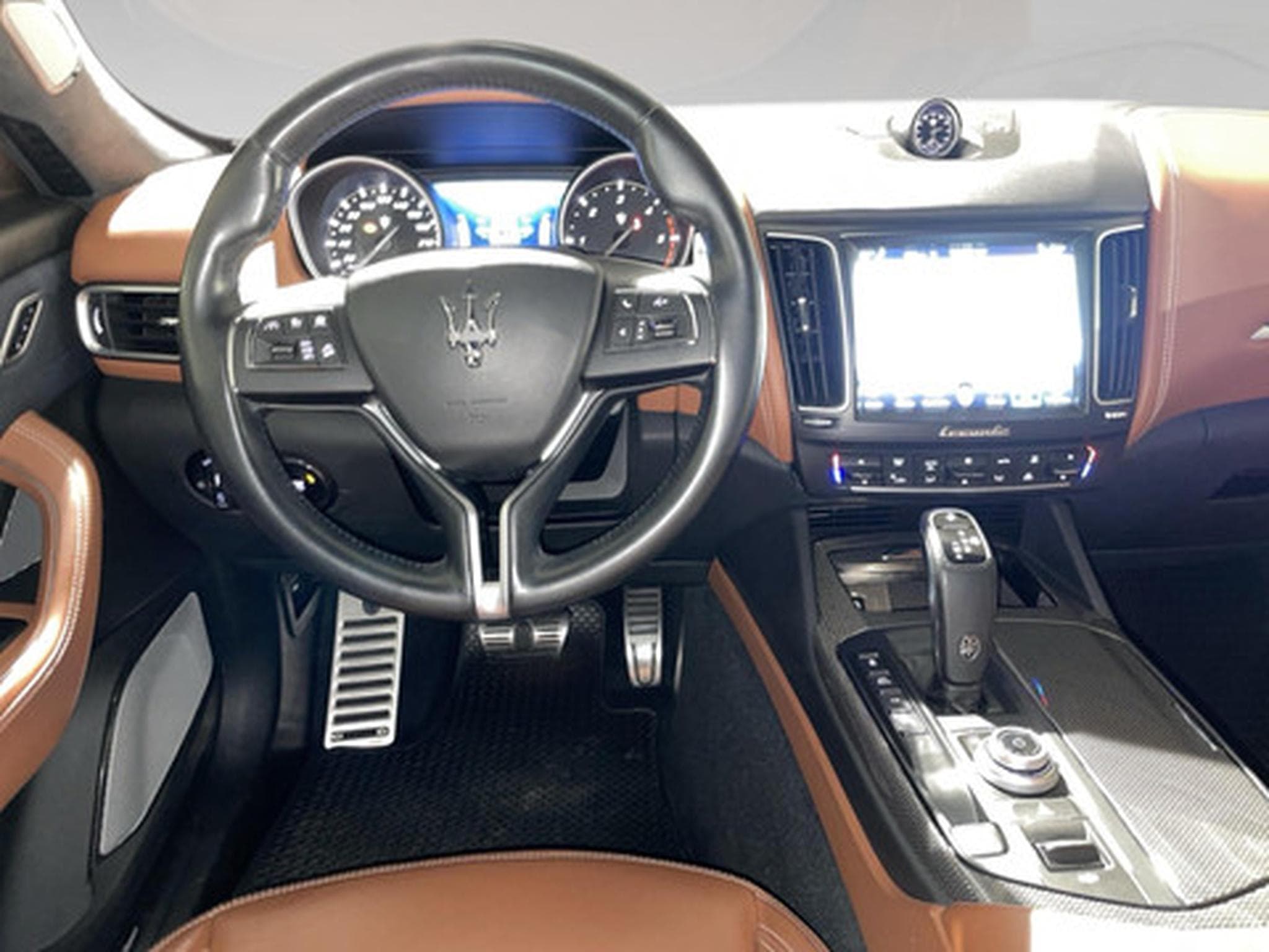 Maserati Levante Diesel 3.0 V6 202kW GRANLUSSO 4x4 Auto (2019) - Photo 6