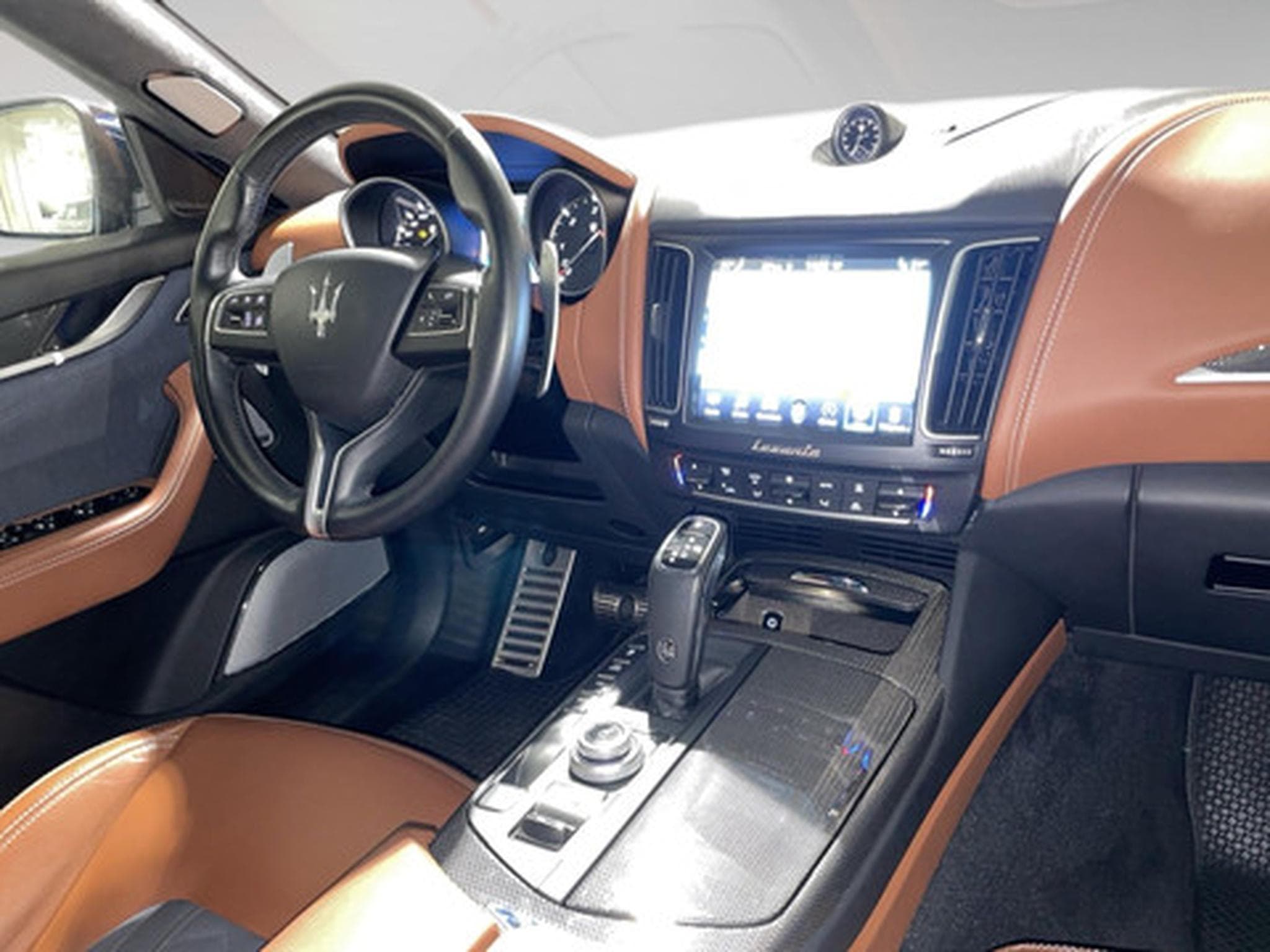 Maserati Levante Diesel 3.0 V6 202kW GRANLUSSO 4x4 Auto (2019) - Photo 7