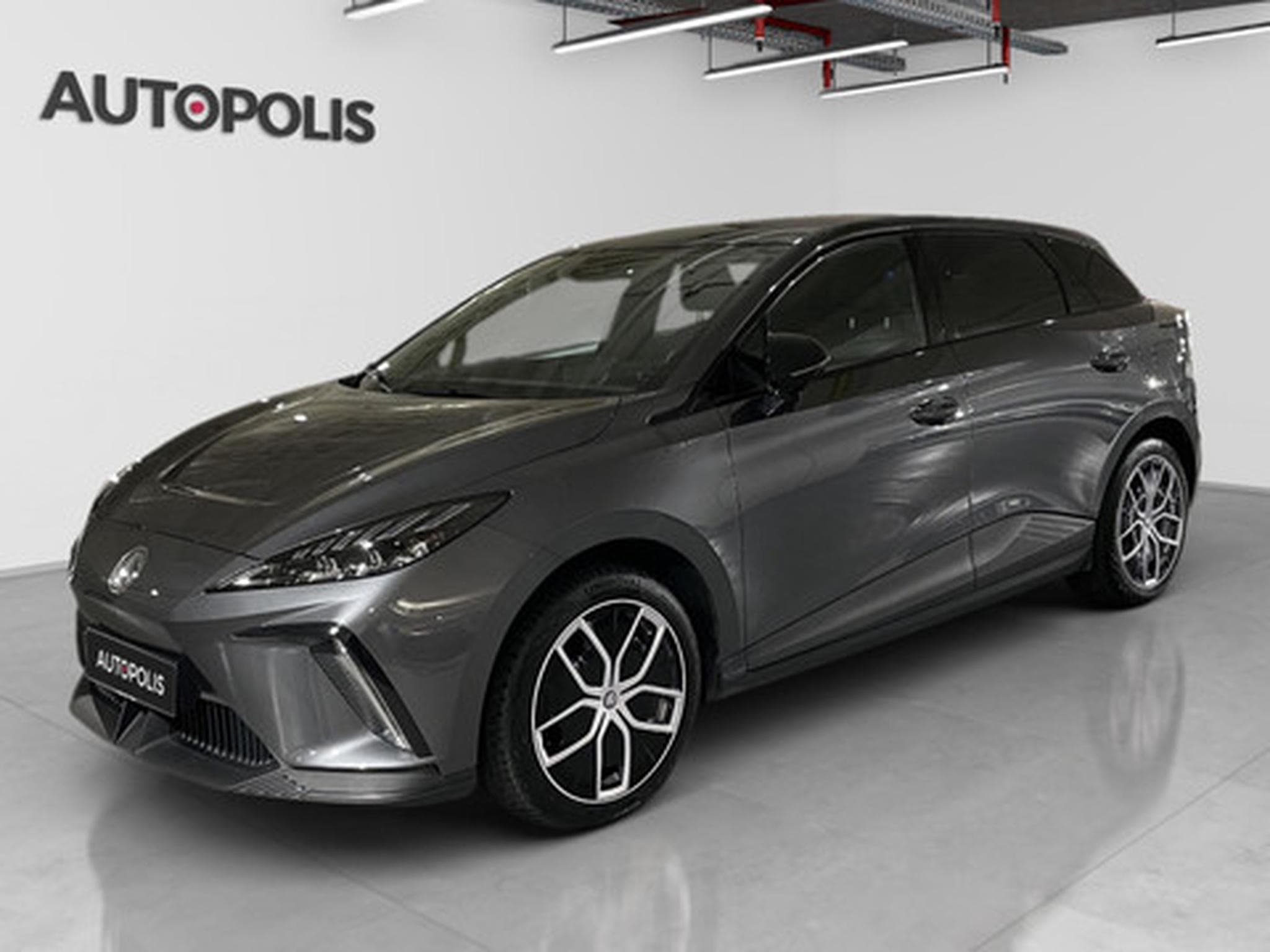 MG MG4 LUXURY (2023) - Photo 1