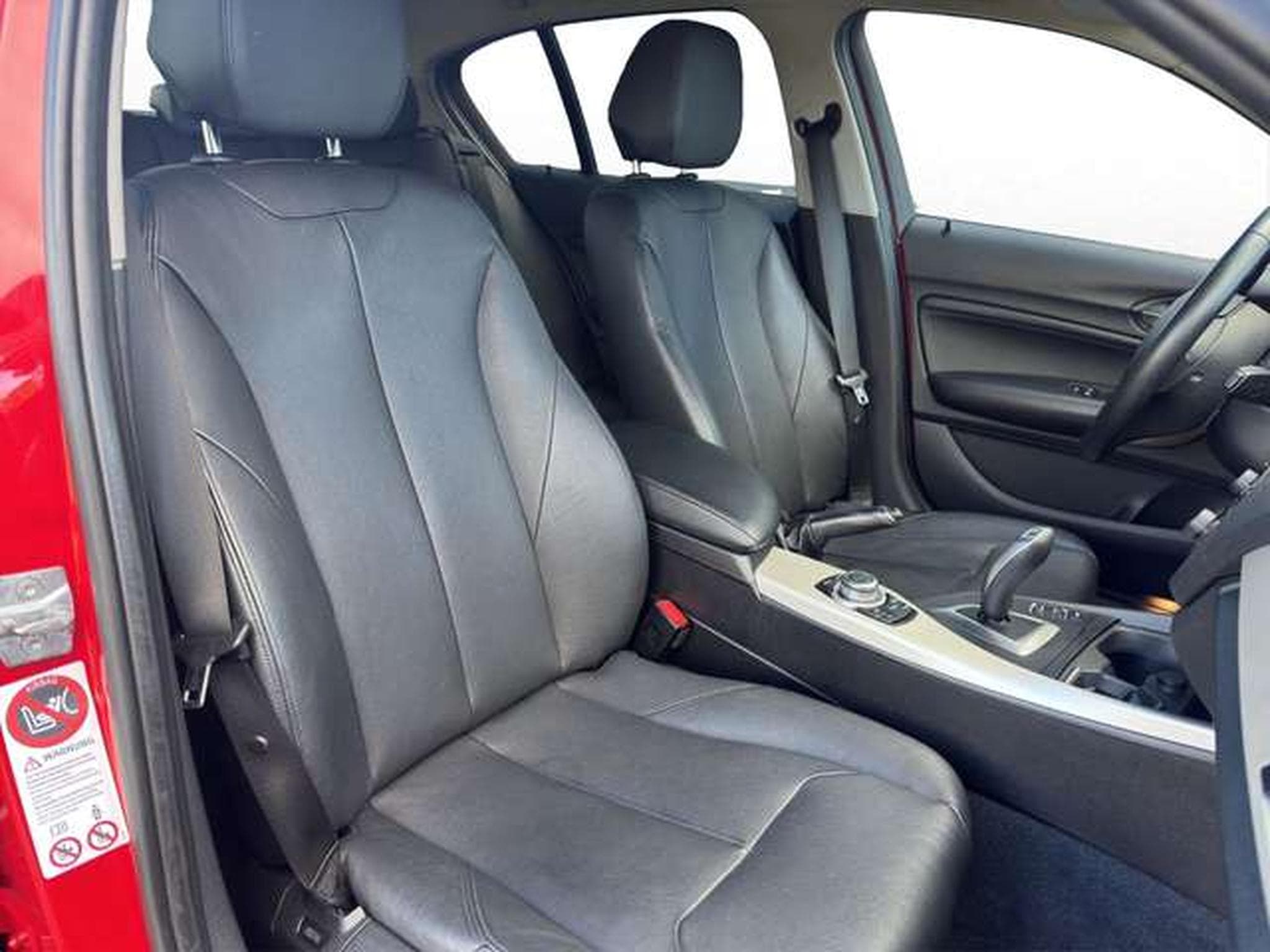 BMW 120 d Leder/el.Sitze/Bi-Xenon/Navi/PDC v+h (2014) - Photo 11