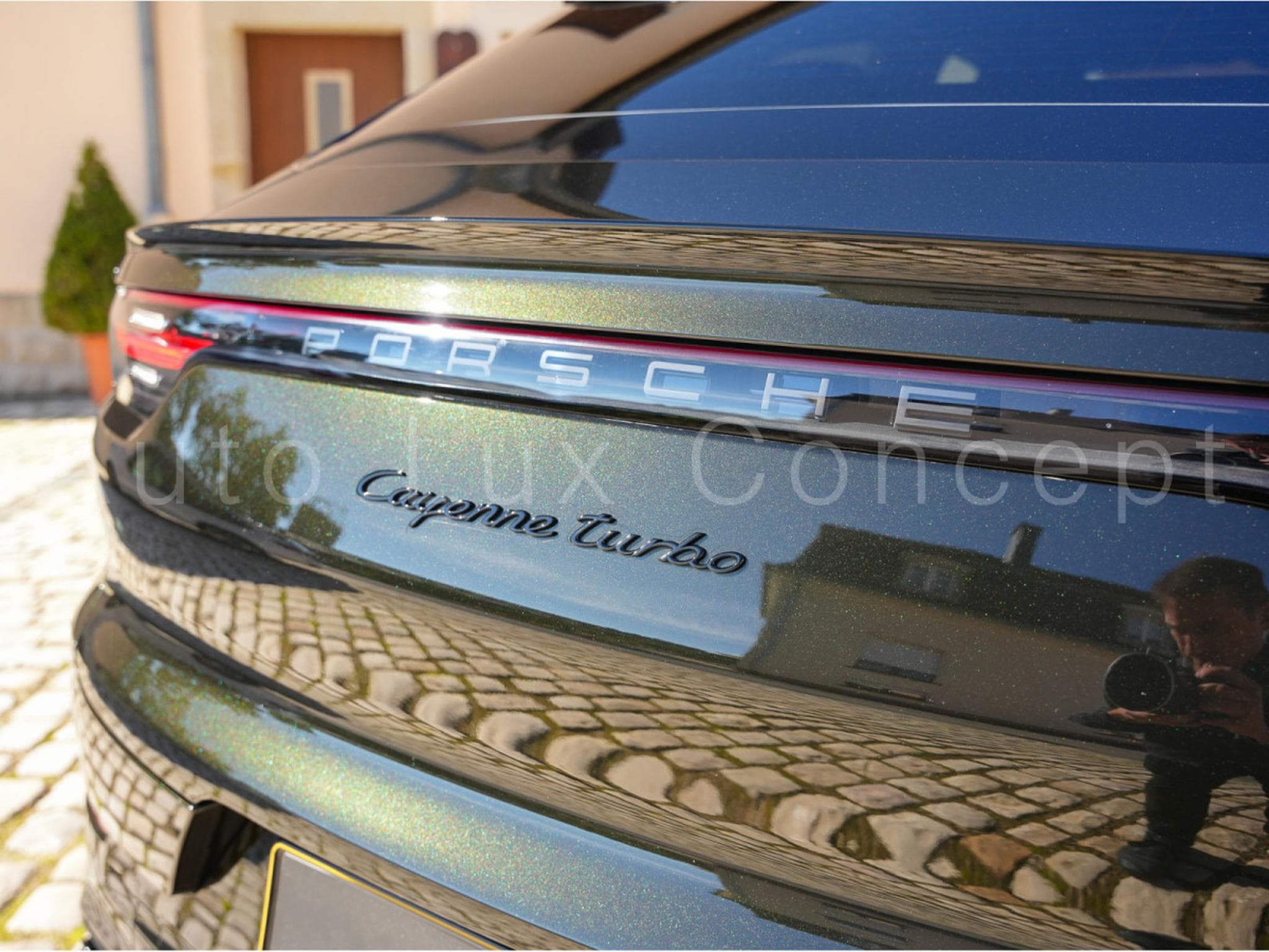Porsche Cayenne Turbo Coupé (2022) - Photo 10