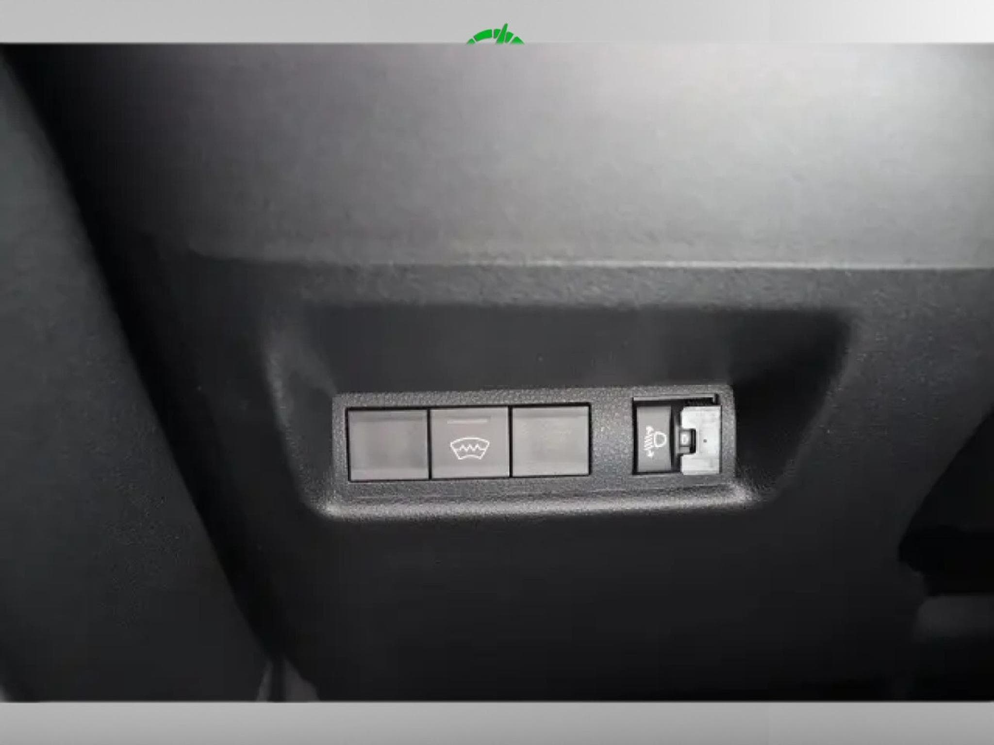 Fiat 600 HYBRID SPORT 1.2 (2026) - Photo 23