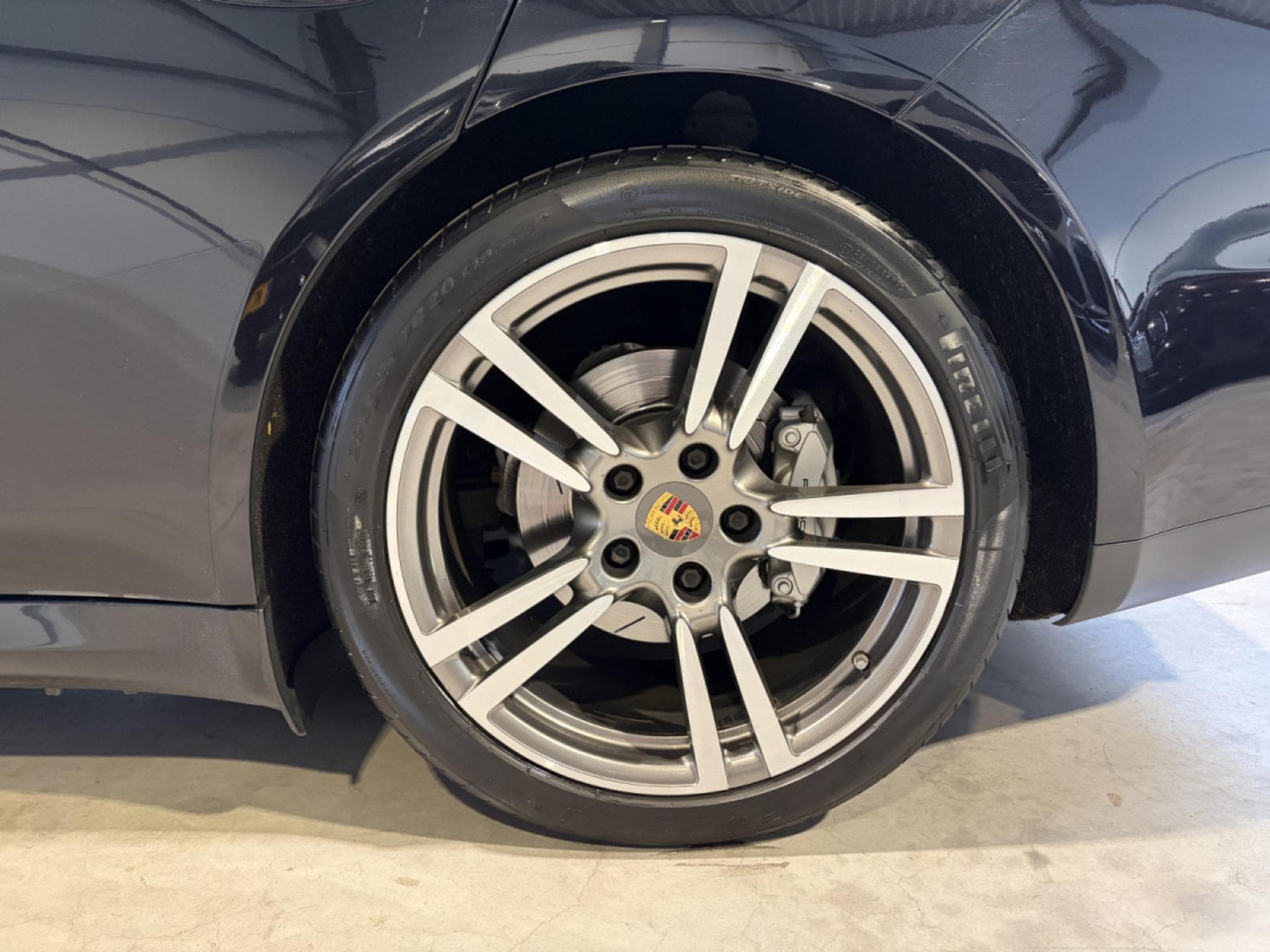 Porsche Panamera Panamera 4 S (2015) - Photo 23