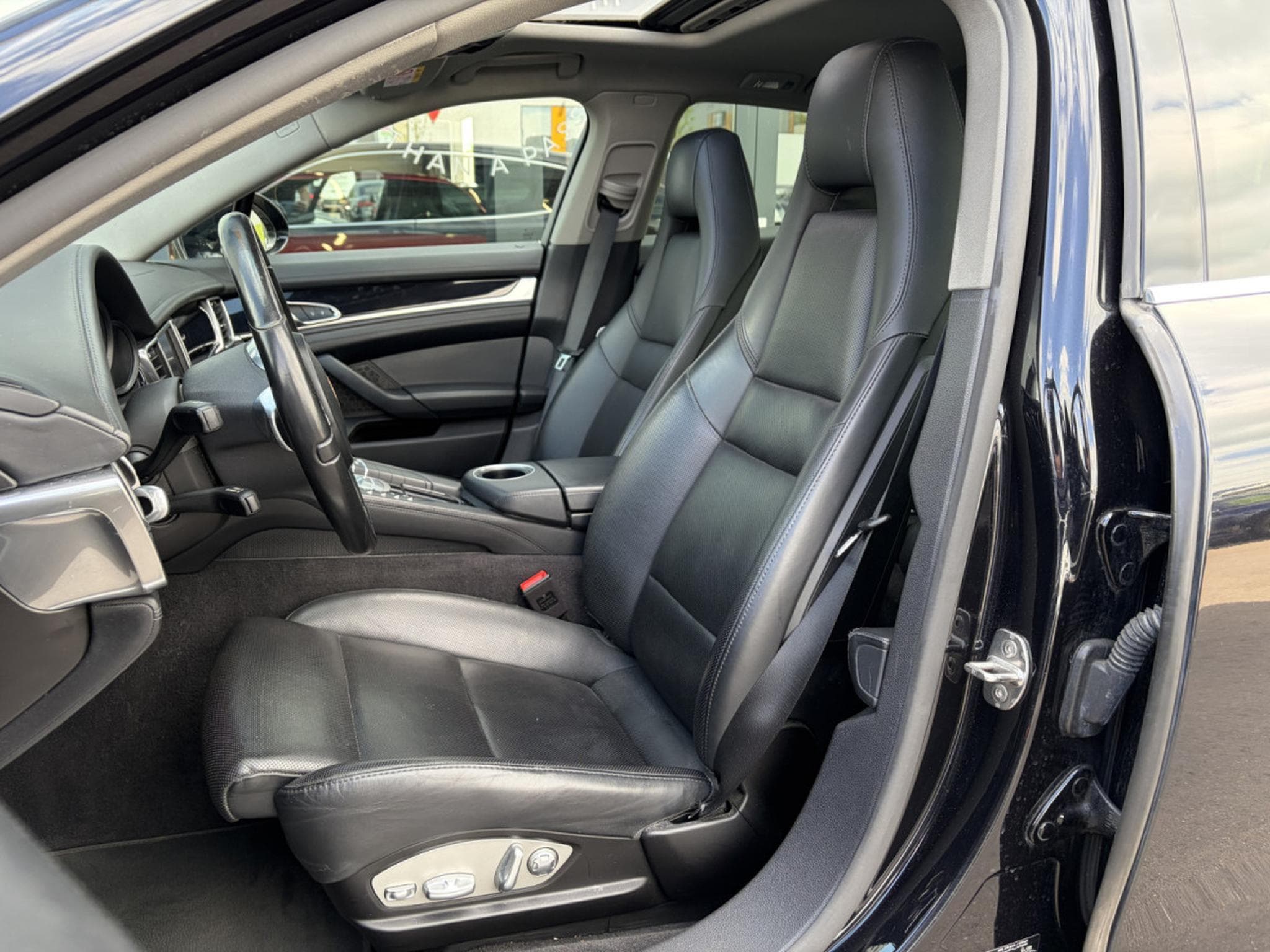 Porsche Panamera Panamera 4 S (2015) - Photo 5