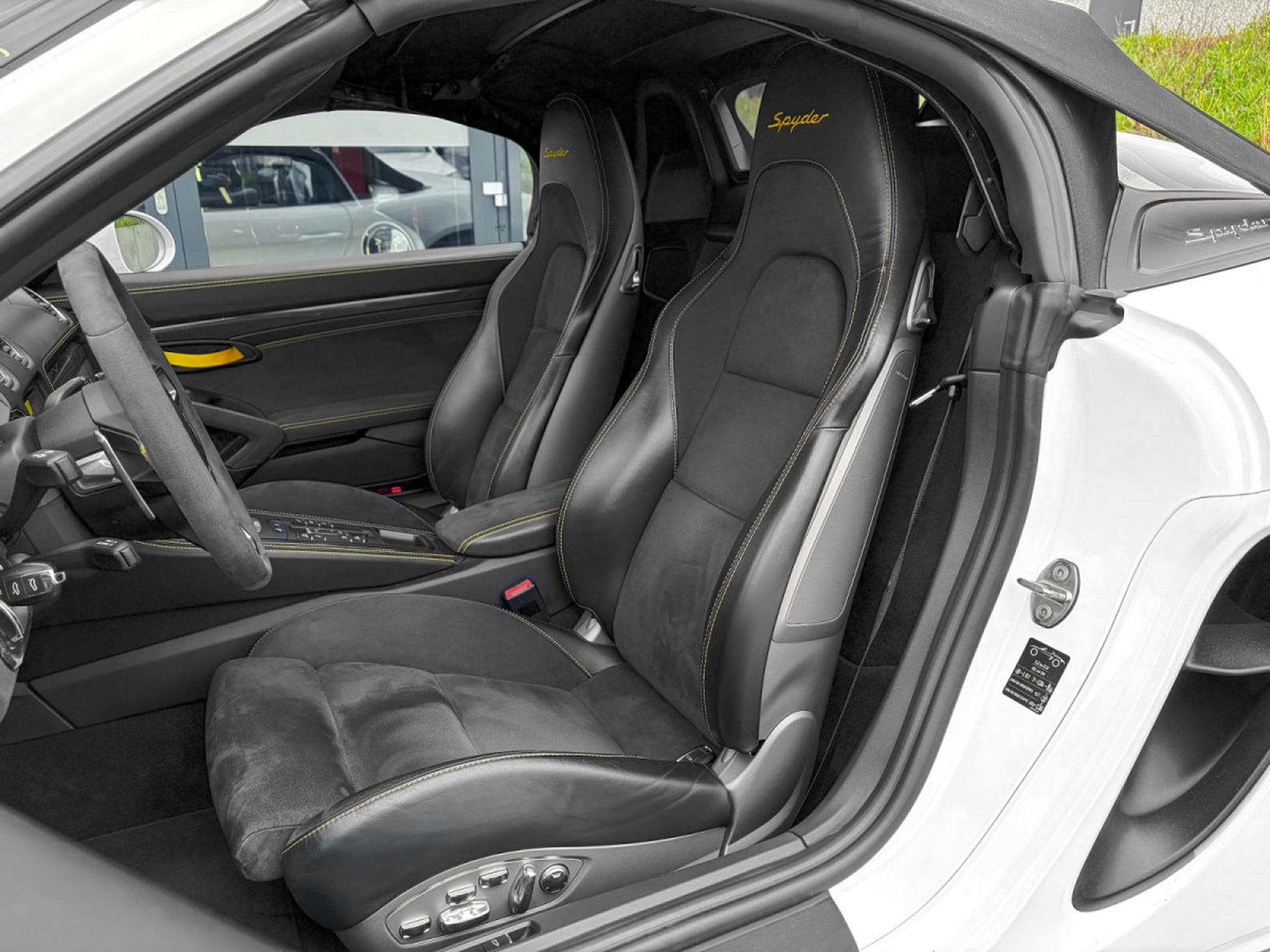 Porsche Boxster 718 Spyder 718 SPYDER/LED/KAMERA/20/CABRIOLET (2022) - Photo 6