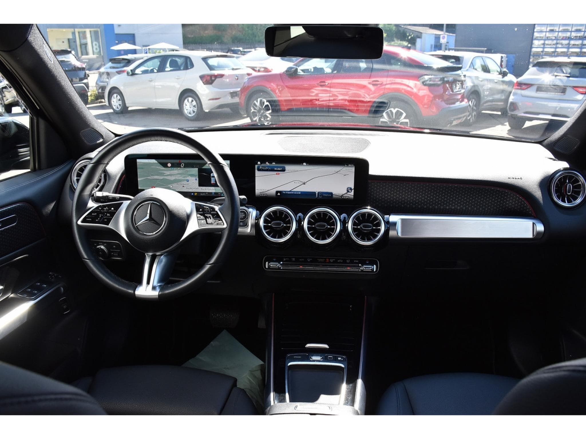 Mercedes GLB 180 CDI Business Line 8G-Tronic 7 PL. CUIR GPS CAM 1° MAIN (2025) - Photo 10