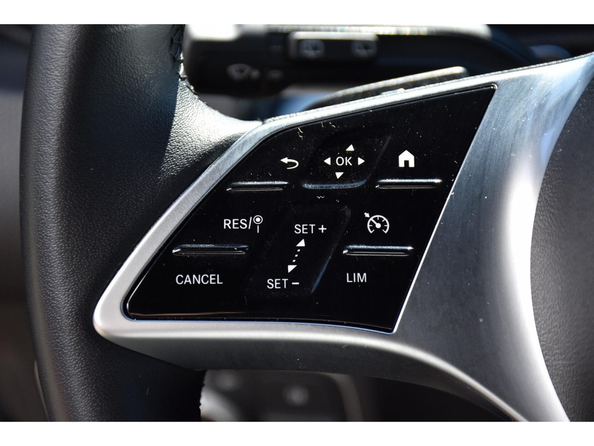 Mercedes GLB 180 CDI Business Line 8G-Tronic 7 PL. CUIR GPS CAM 1° MAIN (2025) - Photo 19
