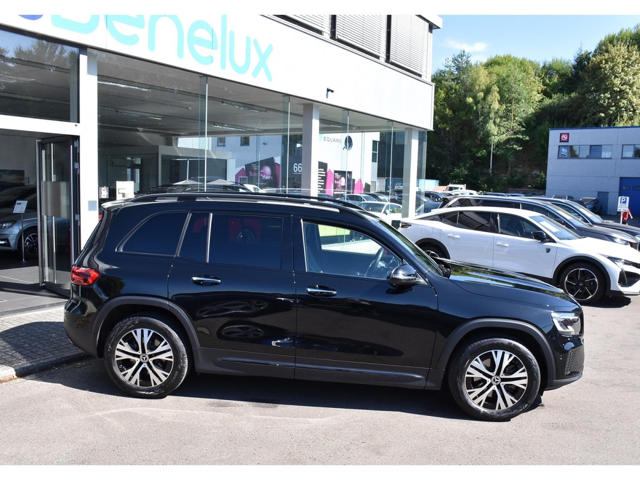 Mercedes GLB 180 CDI Business Line 8G-Tronic 7 PL. CUIR GPS CAM 1° MAIN (2025) - Photo 3