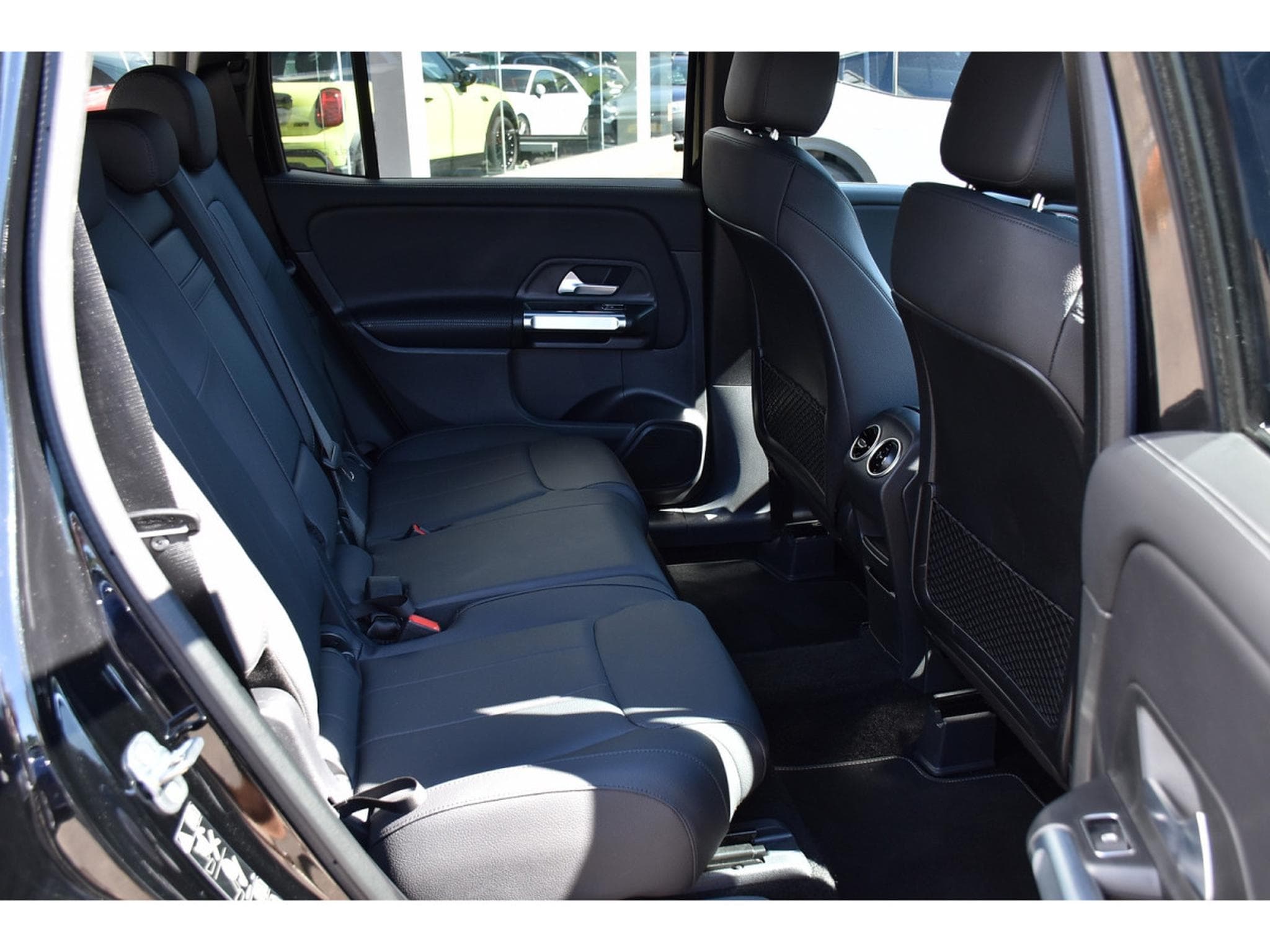 Mercedes GLB 180 CDI Business Line 8G-Tronic 7 PL. CUIR GPS CAM 1° MAIN (2025) - Photo 8