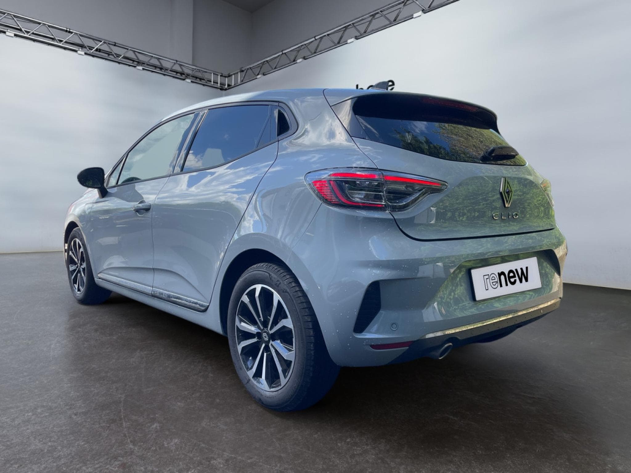 Renault Clio 1.0 Tce Techno (2025) - Foto 3