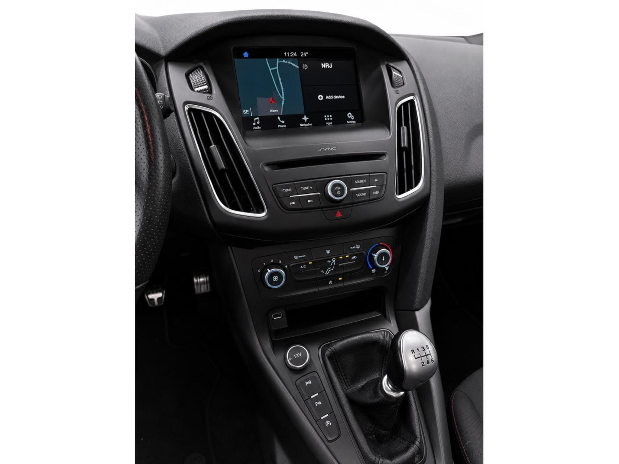 Ford Focus 1.0 EcoBoost 125 ST-Line (2017) - Photo 6
