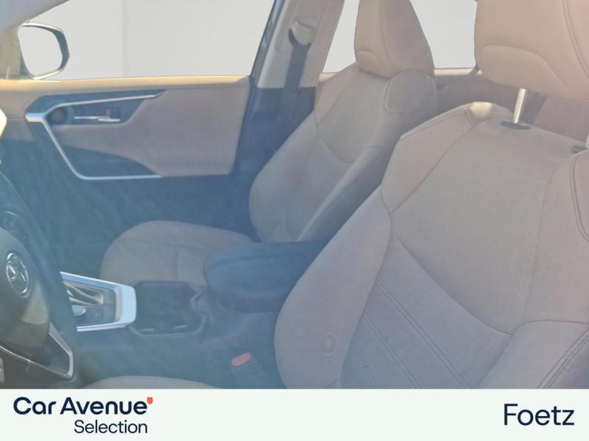 Toyota RAV 4 PREMIUM (2022) - Foto 16