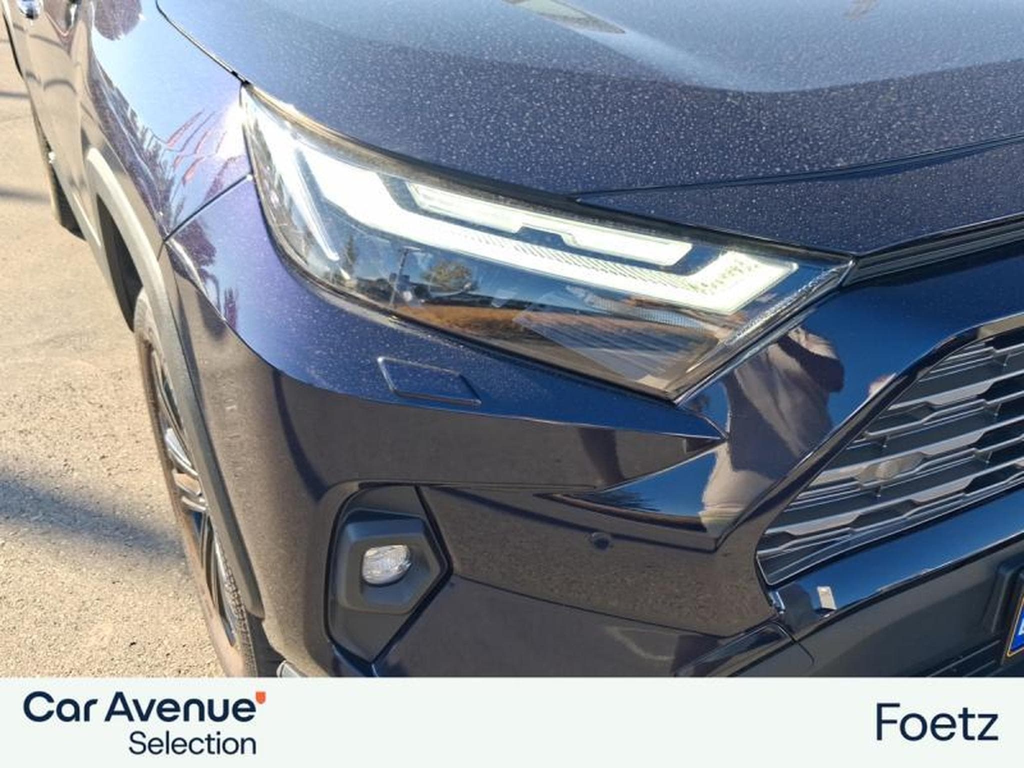 Toyota RAV 4 PREMIUM (2022) - Foto 24