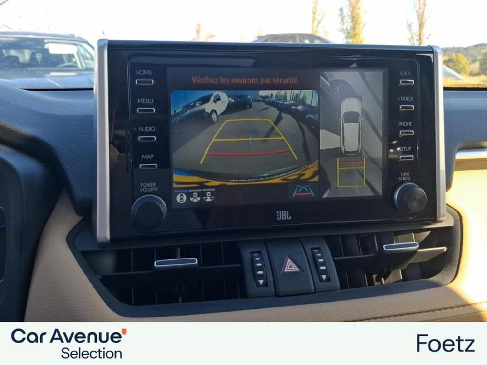 Toyota RAV 4 PREMIUM (2022) - Foto 29