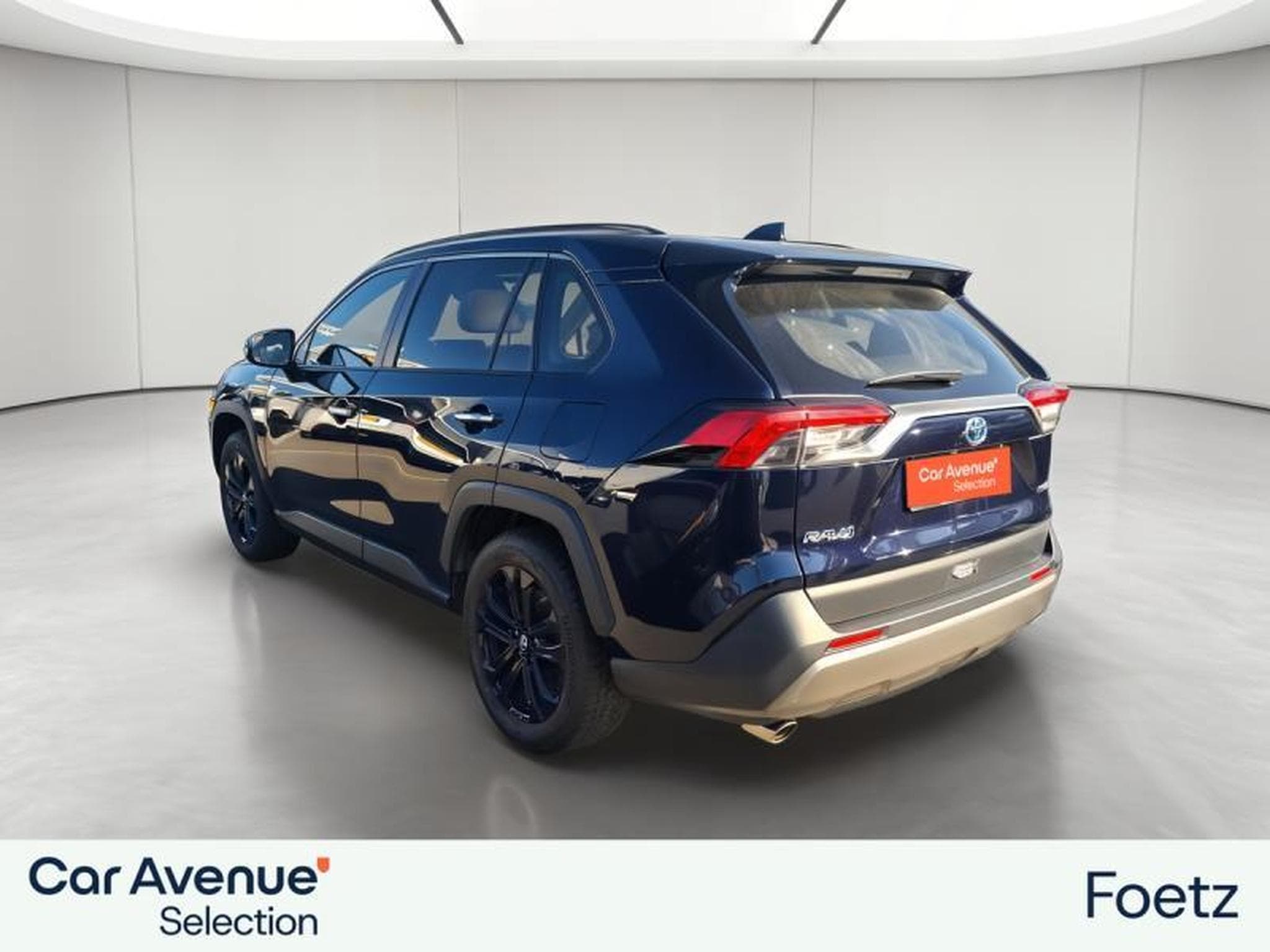 Toyota RAV 4 PREMIUM (2022) - Foto 8
