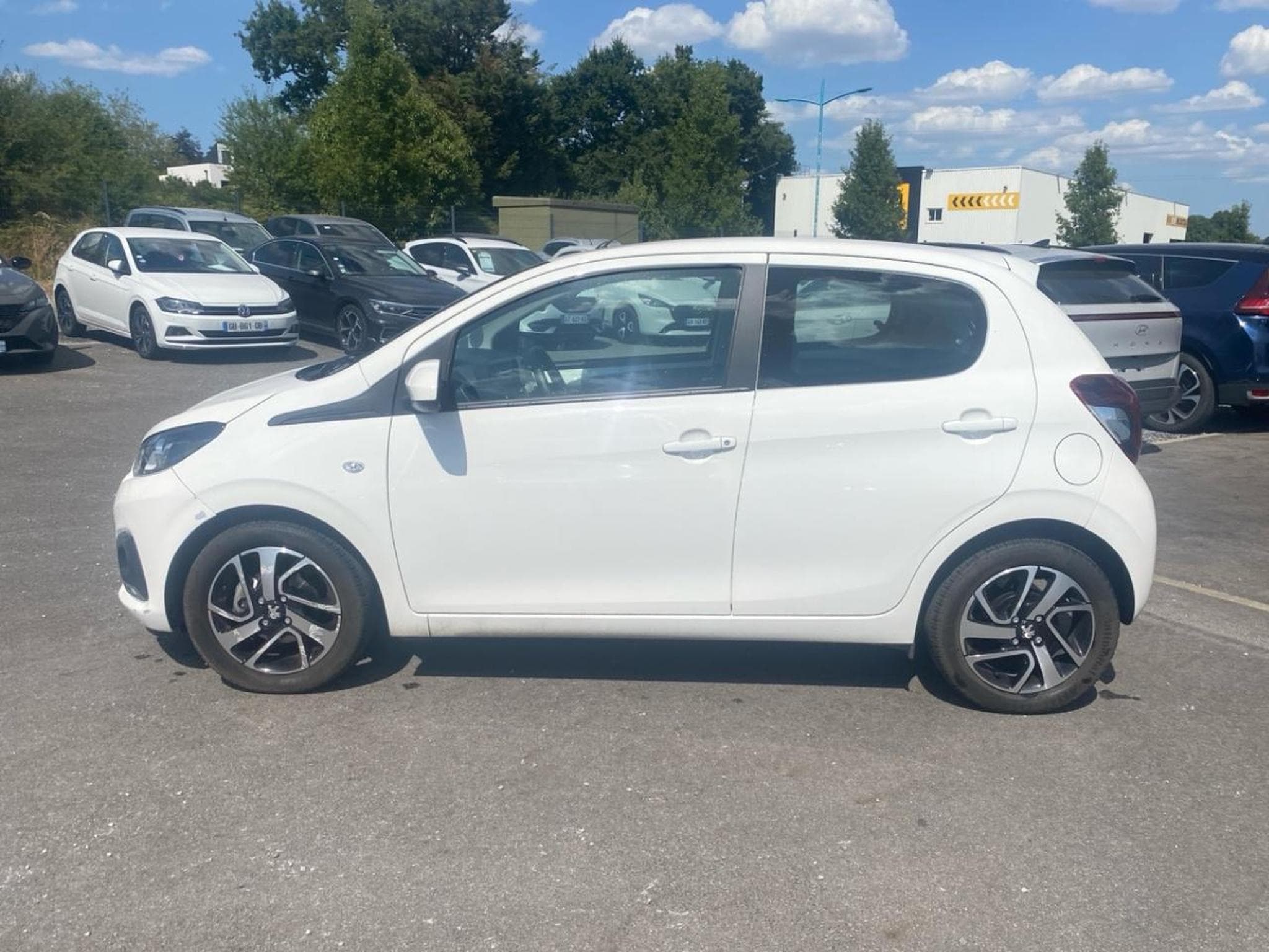 Peugeot 108 1.0 VTI ALLURE ETG5 5P (2015) - Photo 8