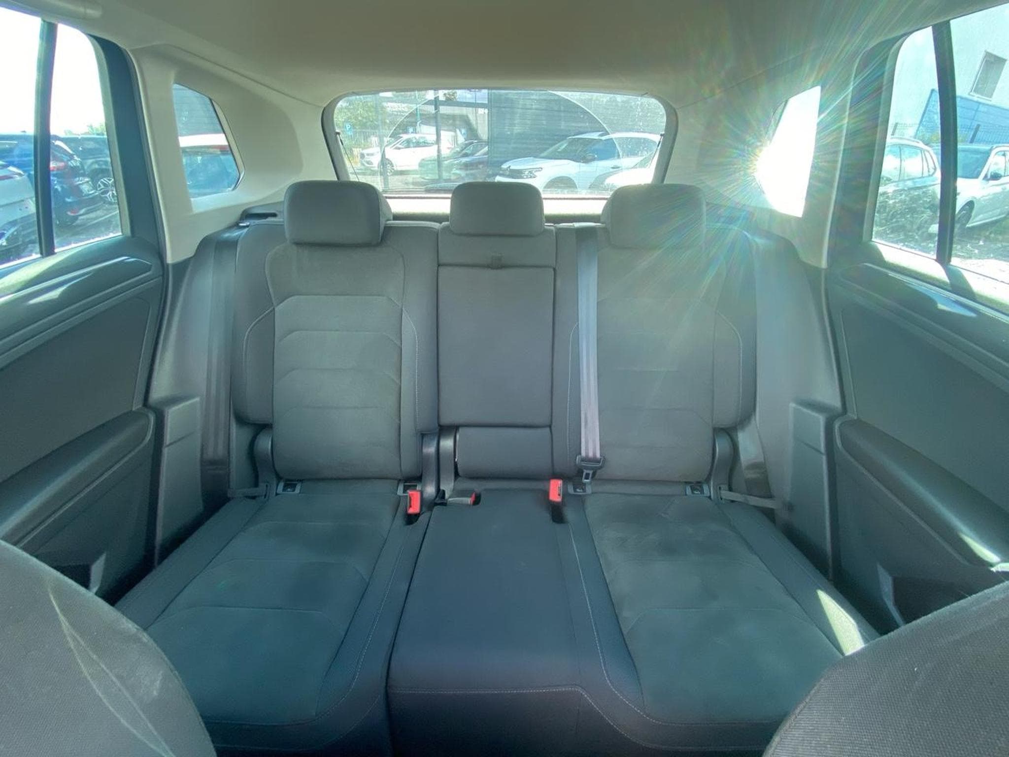 VW TIGUAN 2.0 TDI 150 CARAT EURO6D-T (2018) - Photo 14