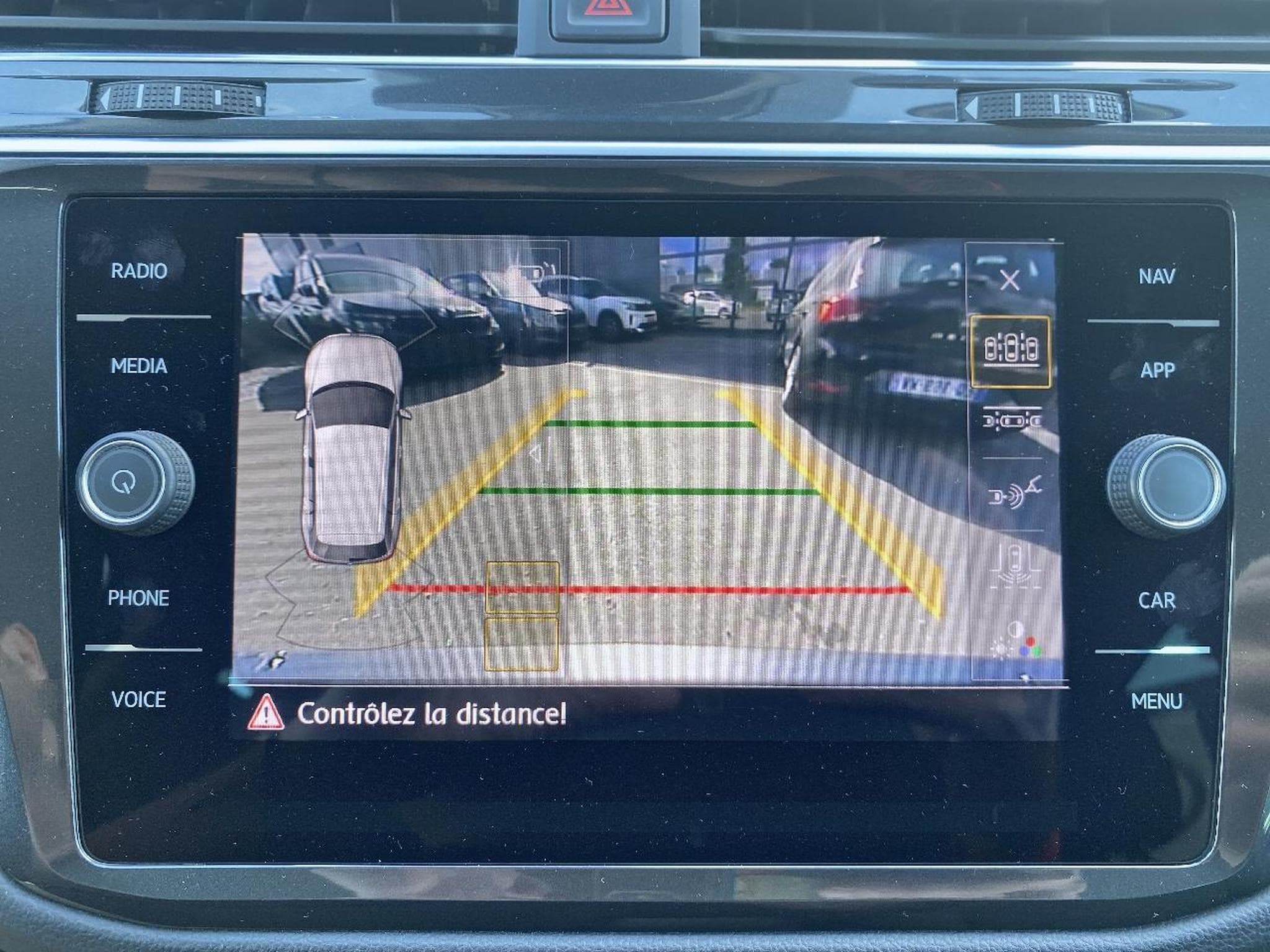 VW TIGUAN 2.0 TDI 150 CARAT EURO6D-T (2018) - Photo 17