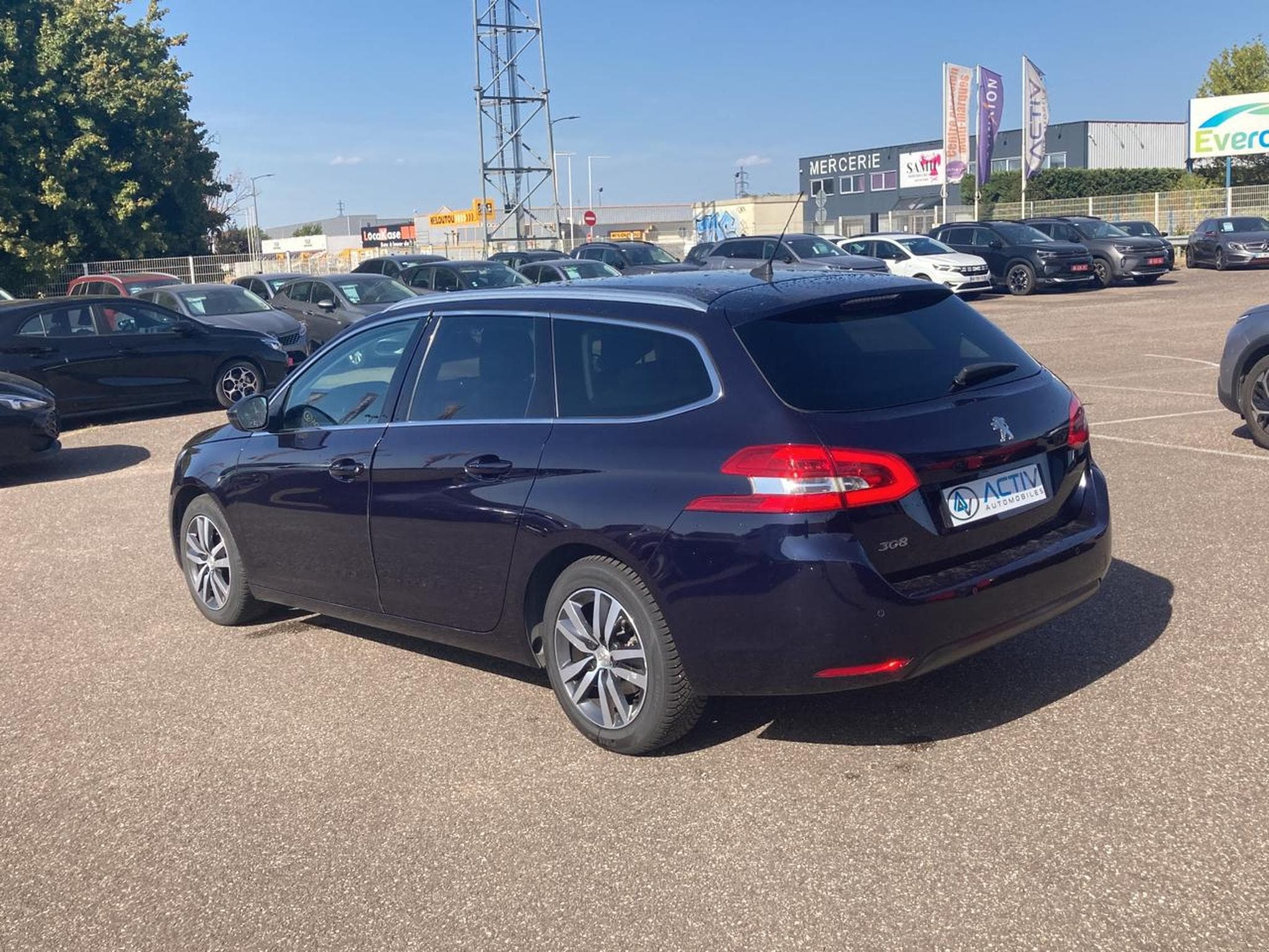Peugeot 308 1.5 BLUEHDI 130 ALLURE EAT8 (2018) - Photo 7