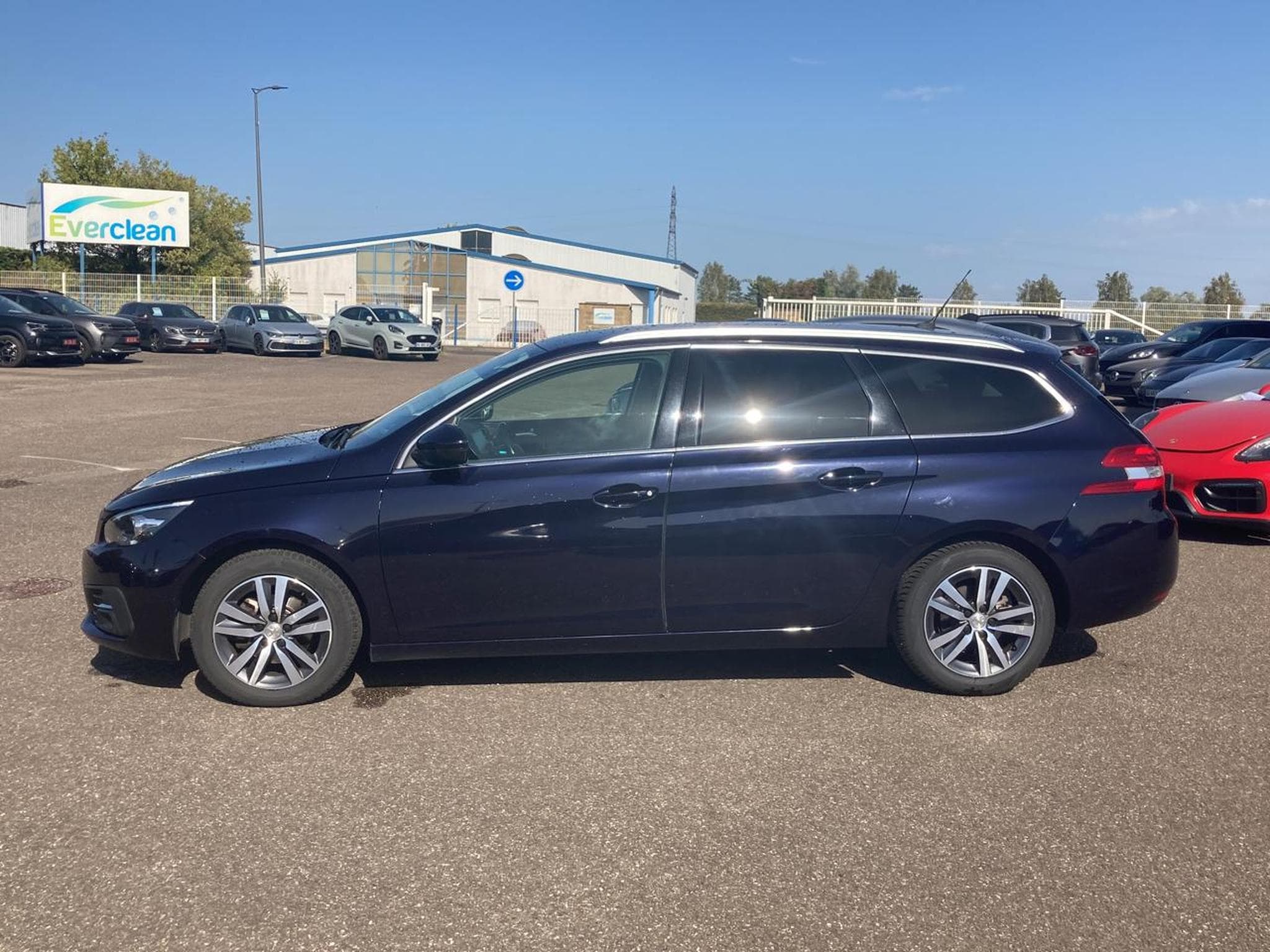 Peugeot 308 1.5 BLUEHDI 130 ALLURE EAT8 (2018) - Photo 8