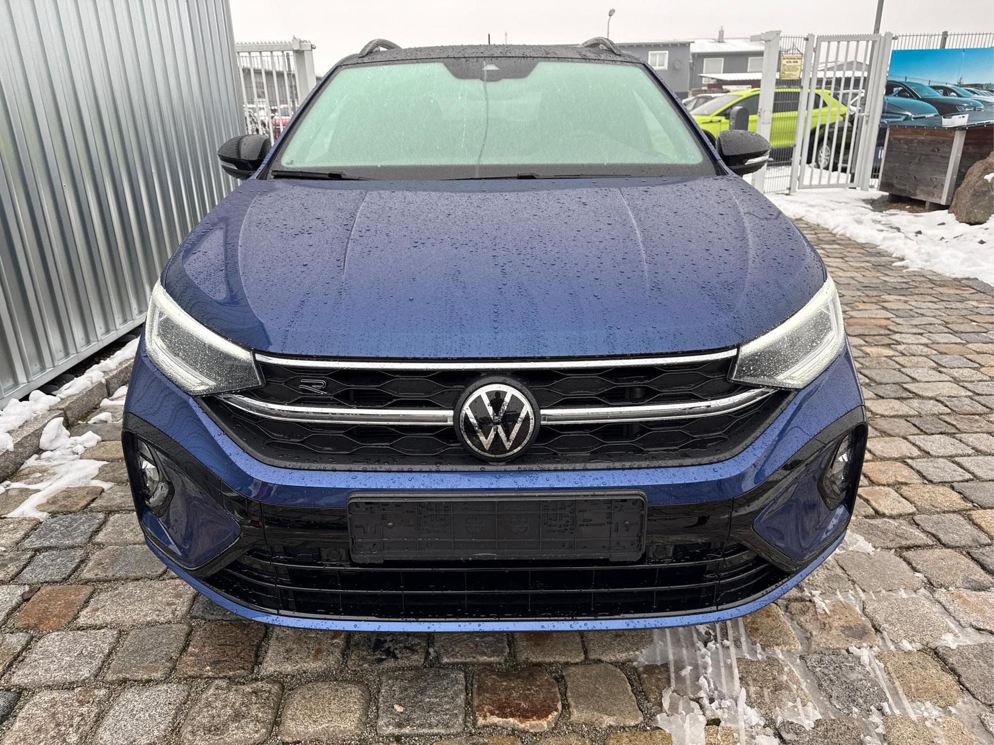 VW Taigo R Line 1.0 (2024) - Photo 12