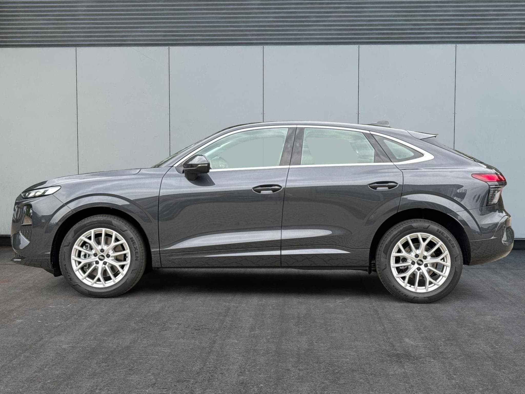 Audi Q3 Sportback Basis (2026) - Photo 2