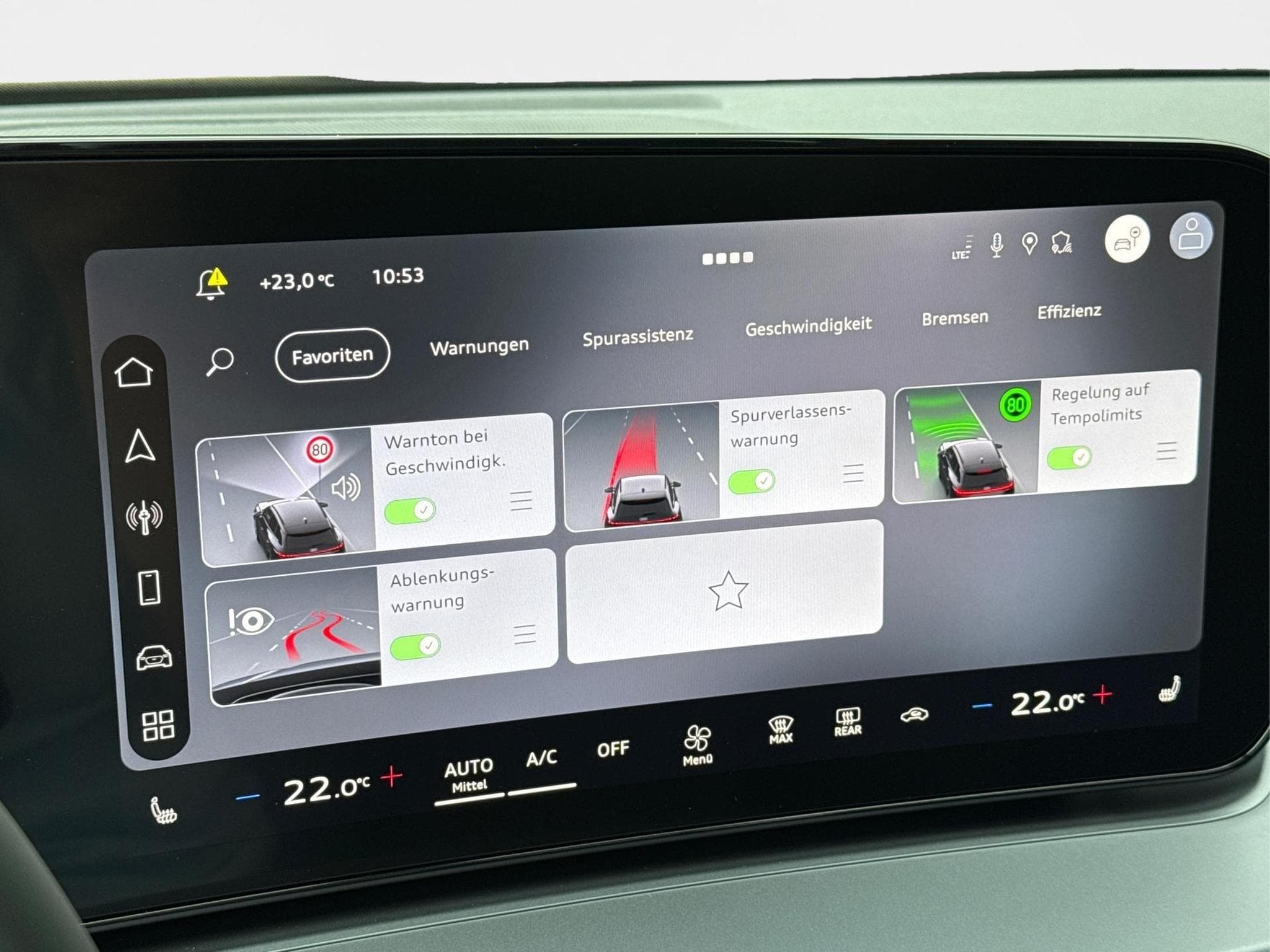 Audi Q3 Sportback Basis (2026) - Photo 24