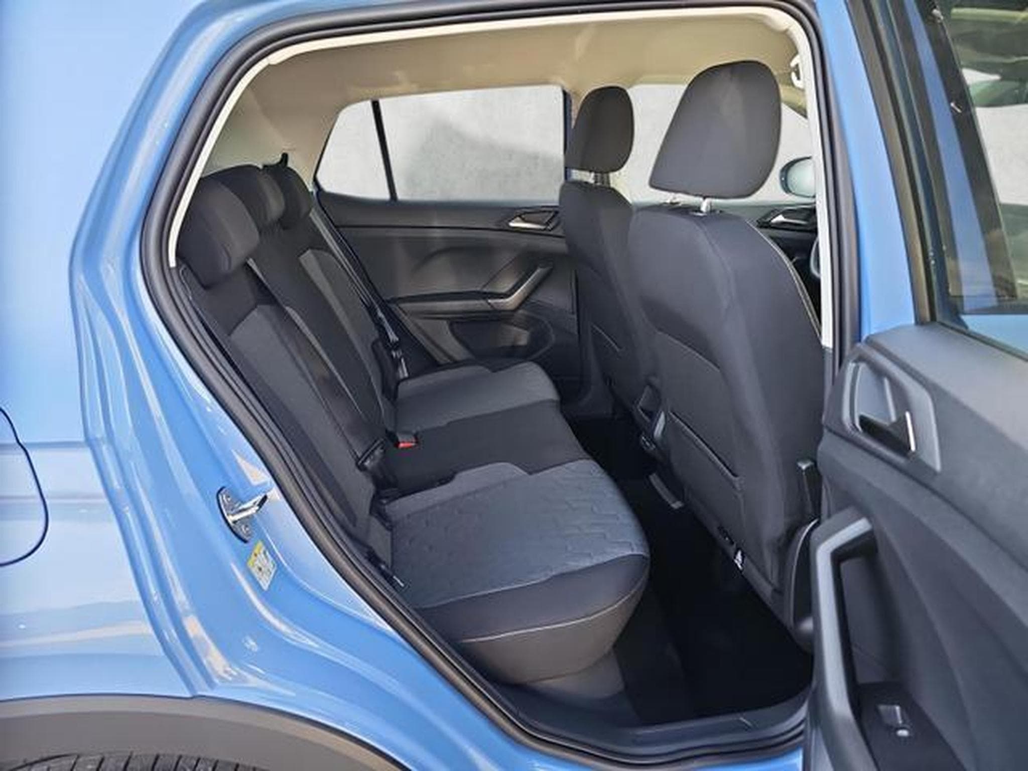 VW T-Cross 1.0 TSI 85 kW Life (2026) - Photo 13