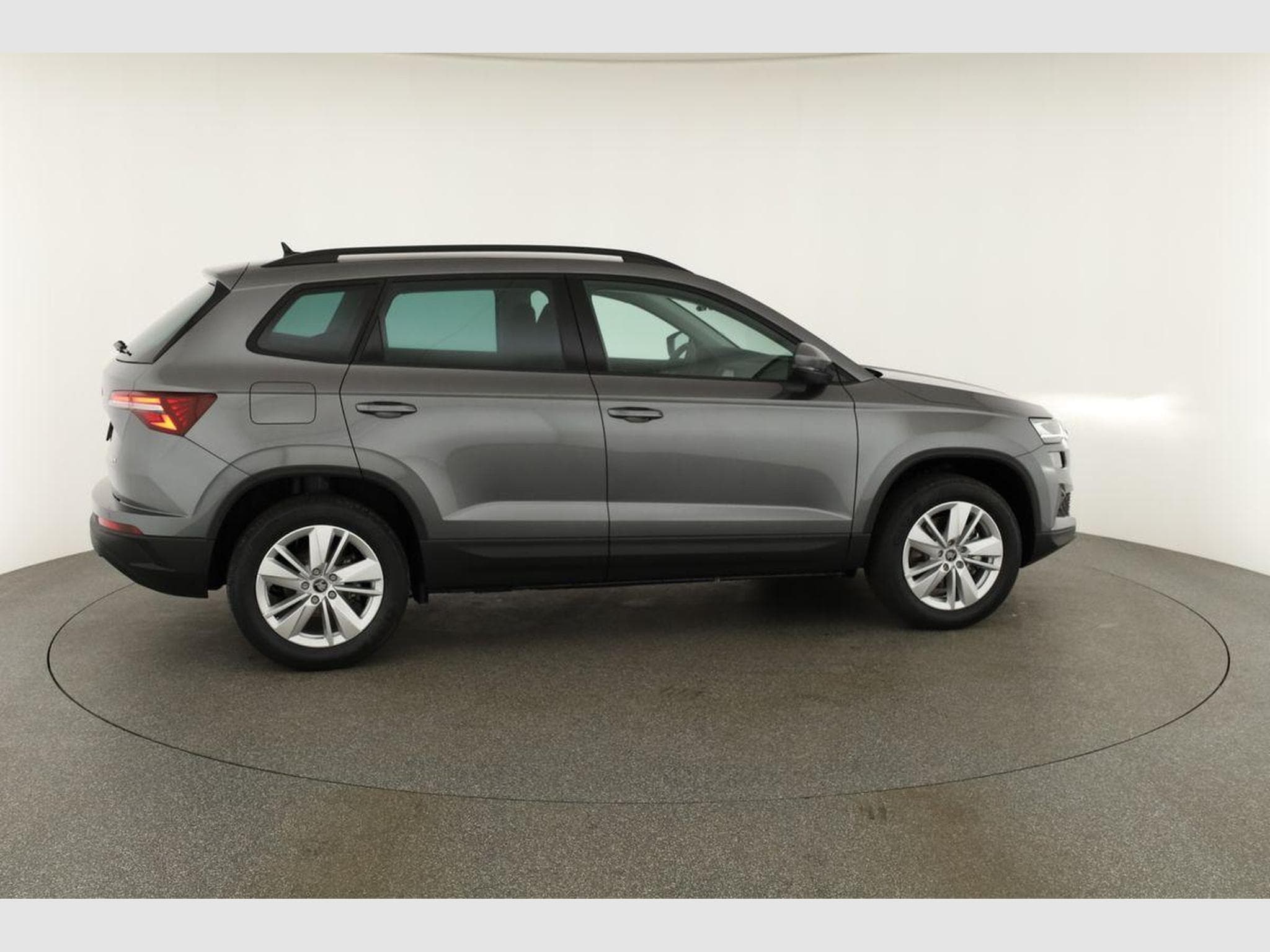 Skoda Karoq Selection 4x4 (2026) - Photo 22