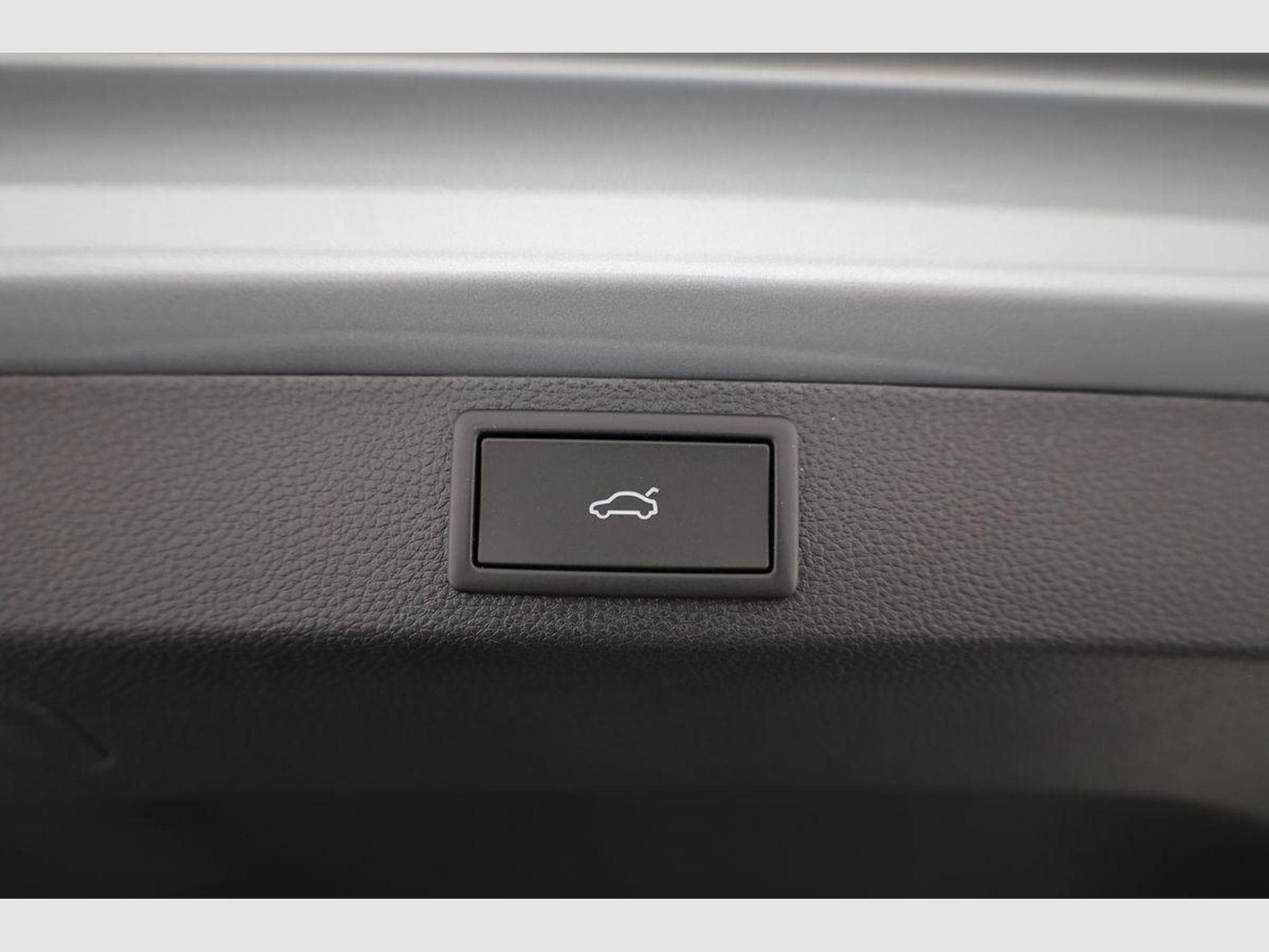 Skoda Karoq Selection 4x4 (2026) - Photo 15