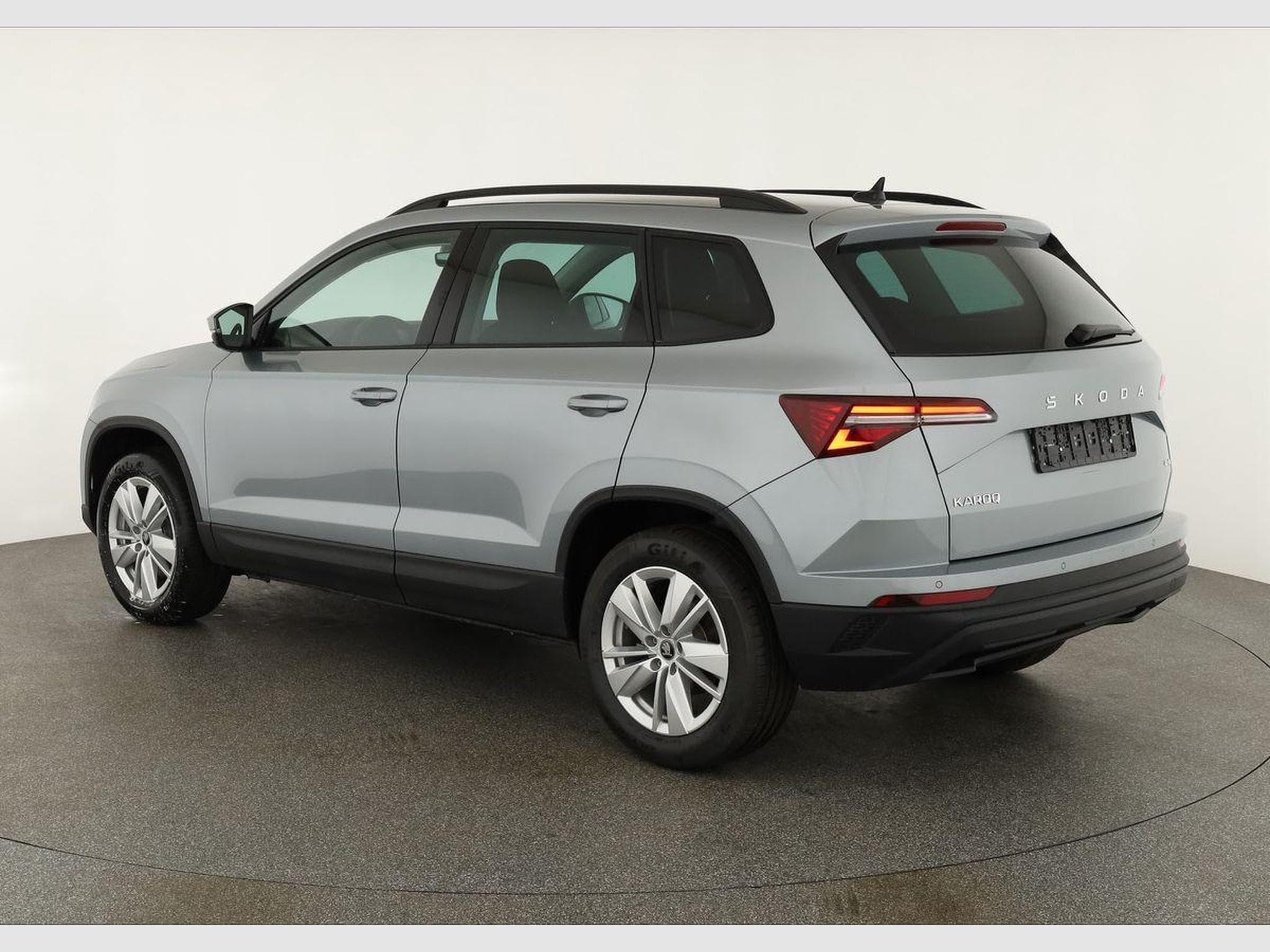Skoda Karoq Selection 4x4 (2026) - Photo 3