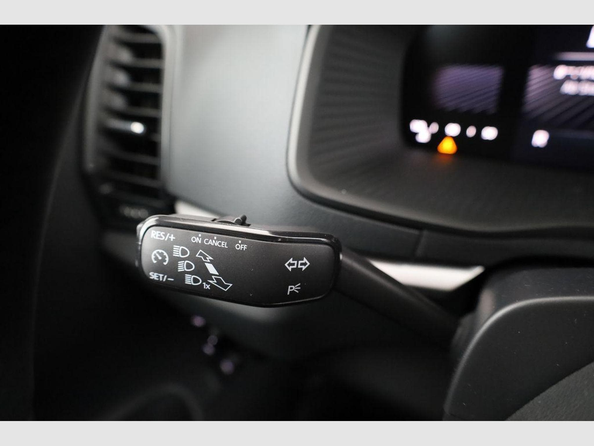 Skoda Karoq Selection 4x4 (2026) - Photo 9